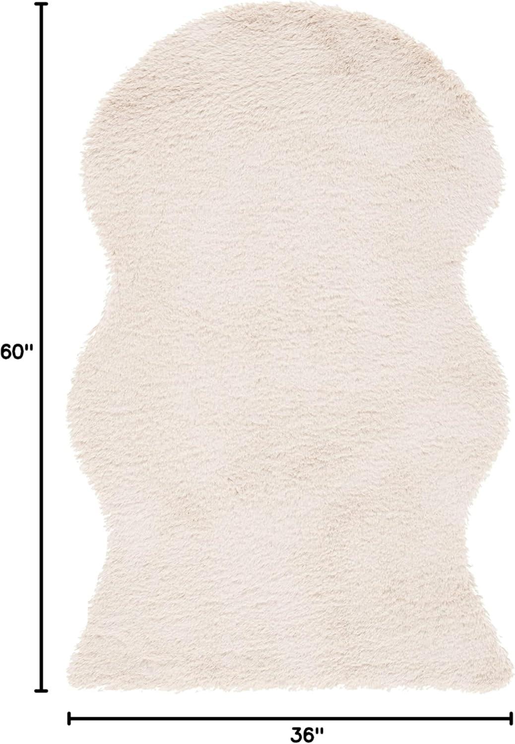 Faux Sheep Skin FSS515 Power Loomed Area Rug  - Safavieh