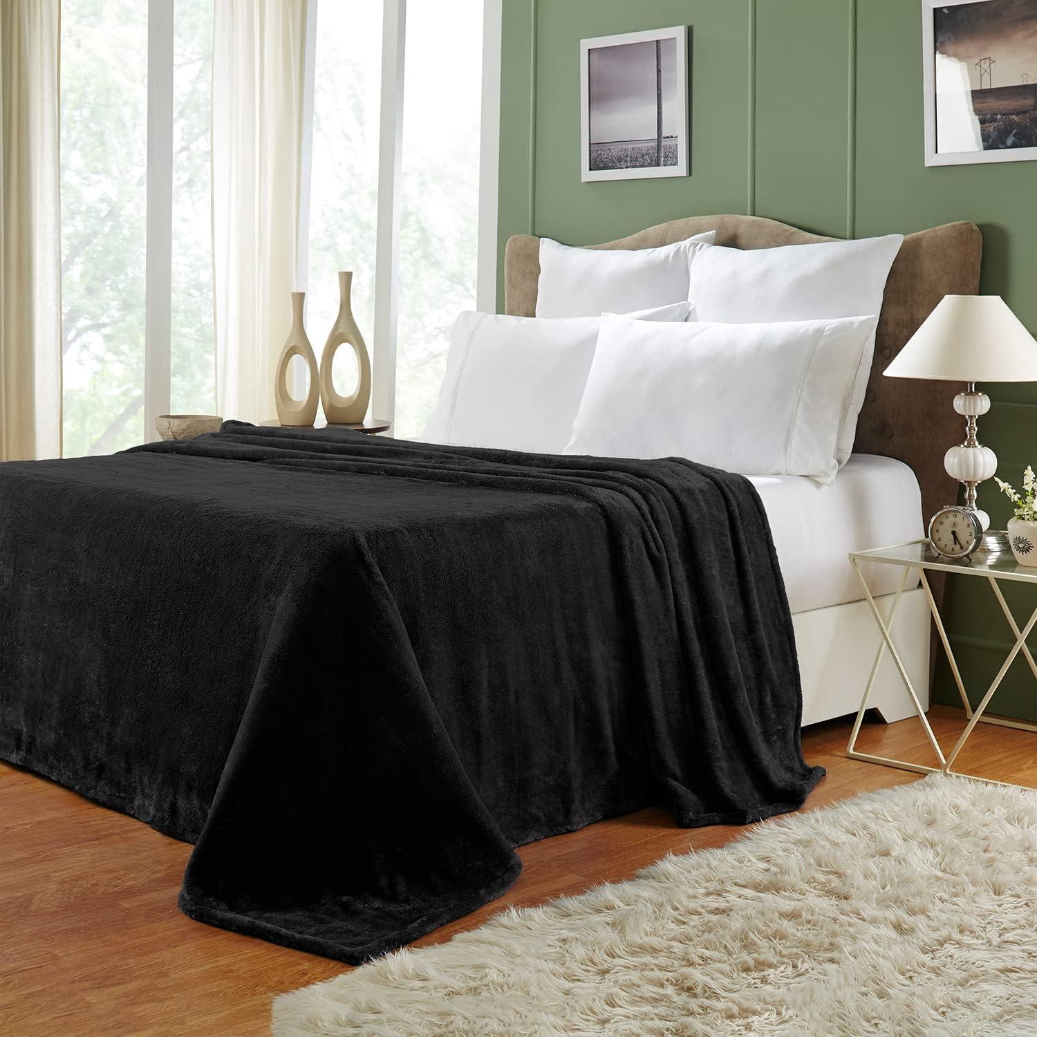 Black Reversible Fleece and Wool Throw Blanket