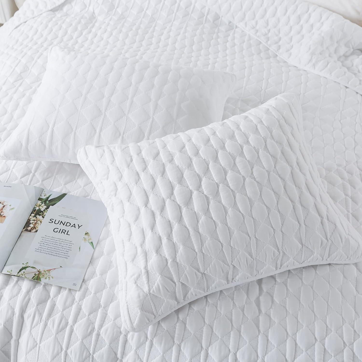 Classic Quilt Set by Southshore Fine Linens