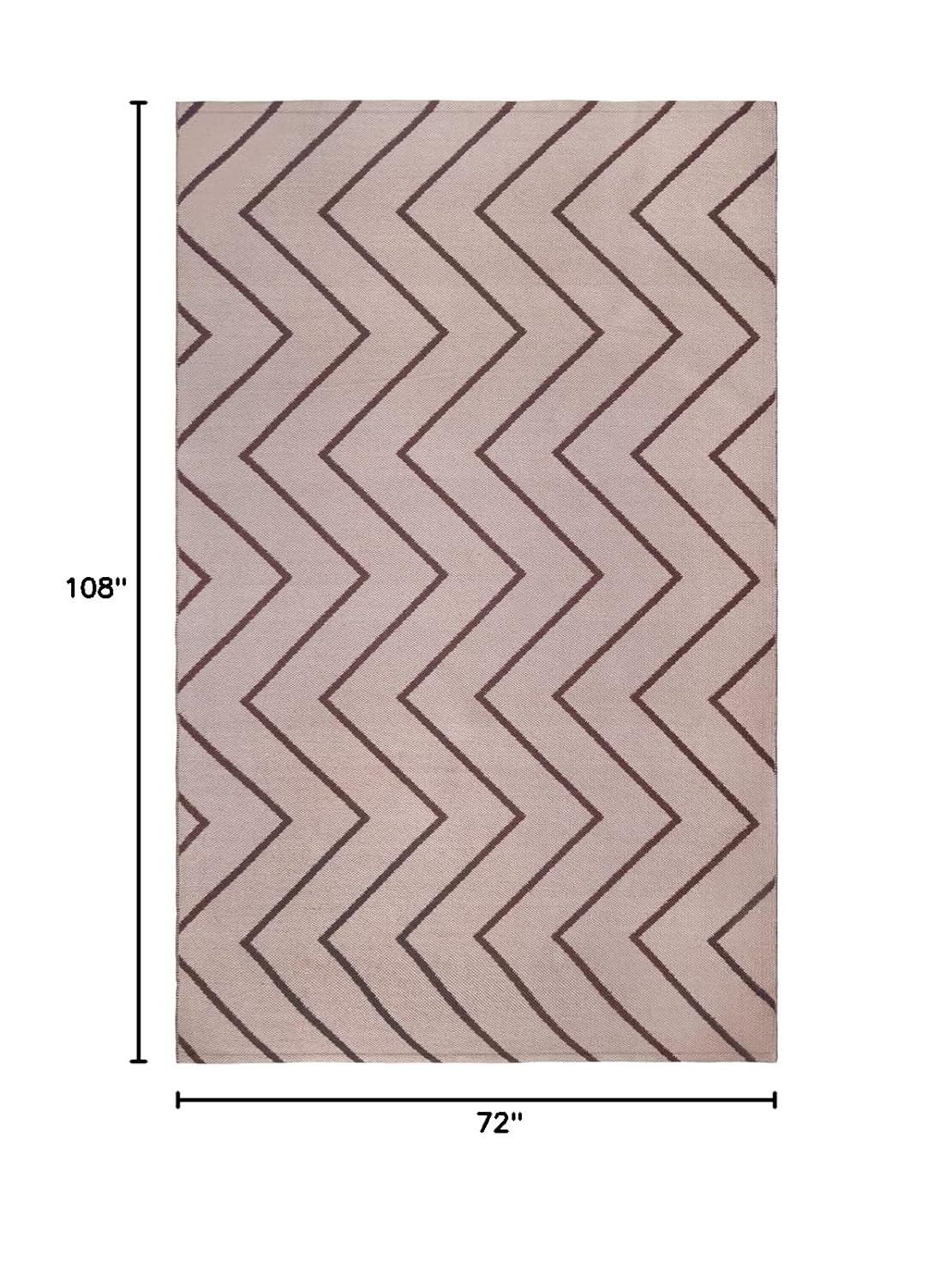 Kent Modern Chevron Zig-Zag Indoor/ Outdoor Area Rug By Haus & Home Beige