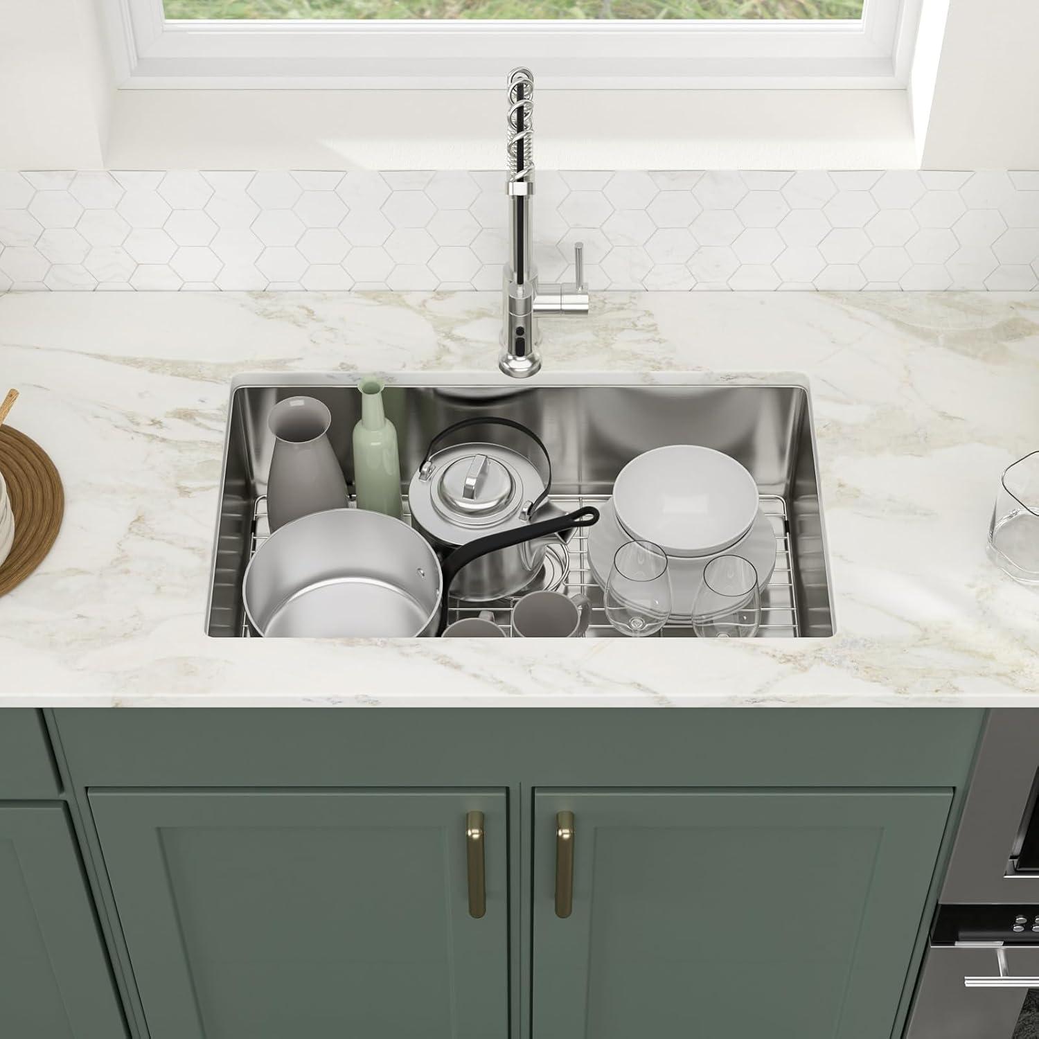 Sarlai 28'' L x 18" W Undermount Single Bowl Stainless Steel Kitchen Sink with Sink Grid and Basket Strainer SU2818R