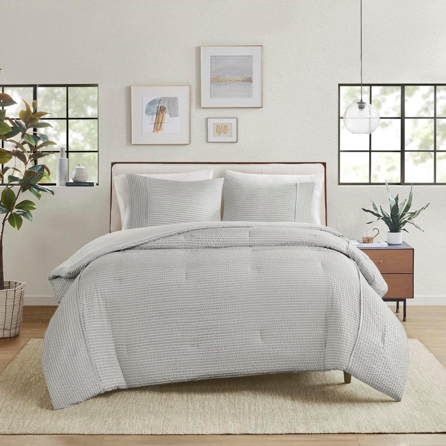 Beautyrest Apollo 3 Piece Striped Seersucker Oversized Comforter Set