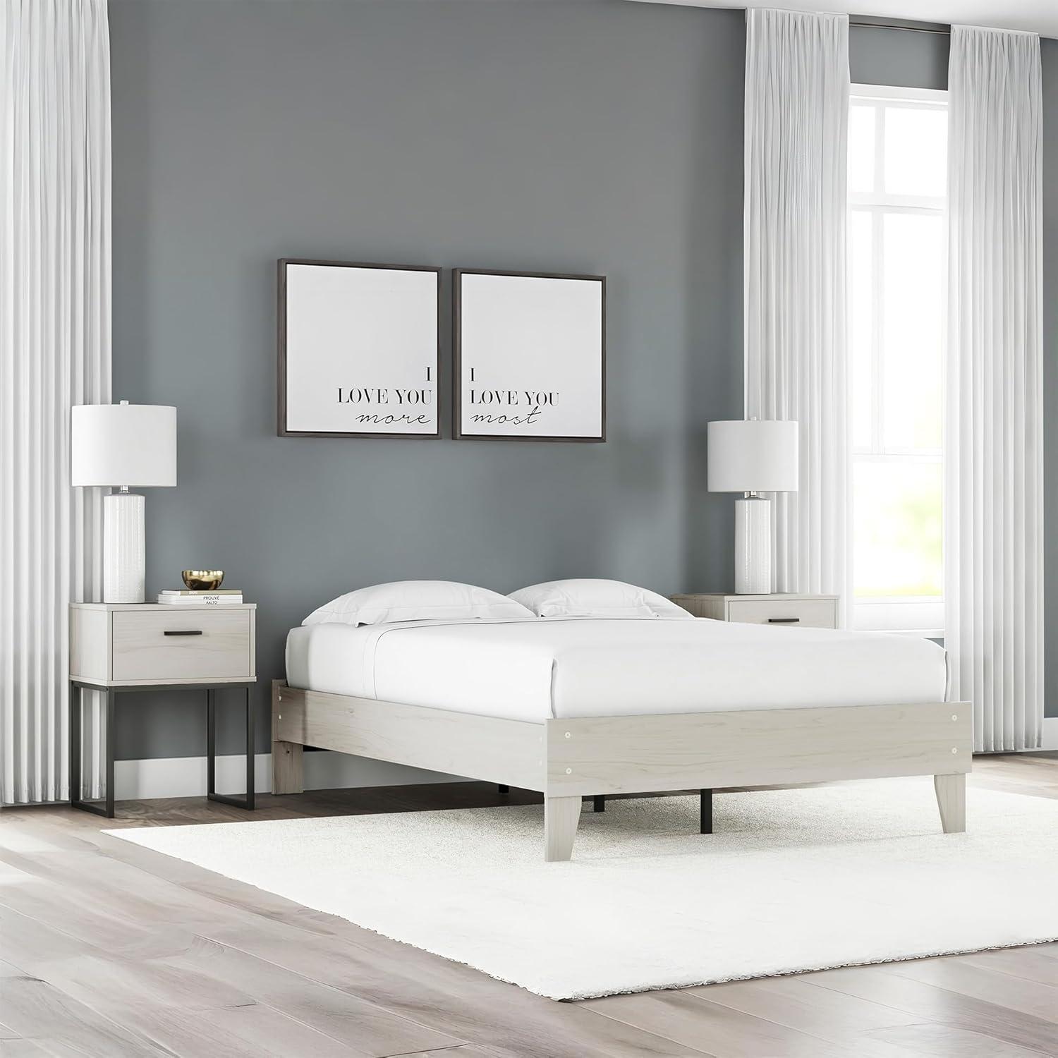 Queen Socalle Platform Bed Natural - Signature Design by Ashley