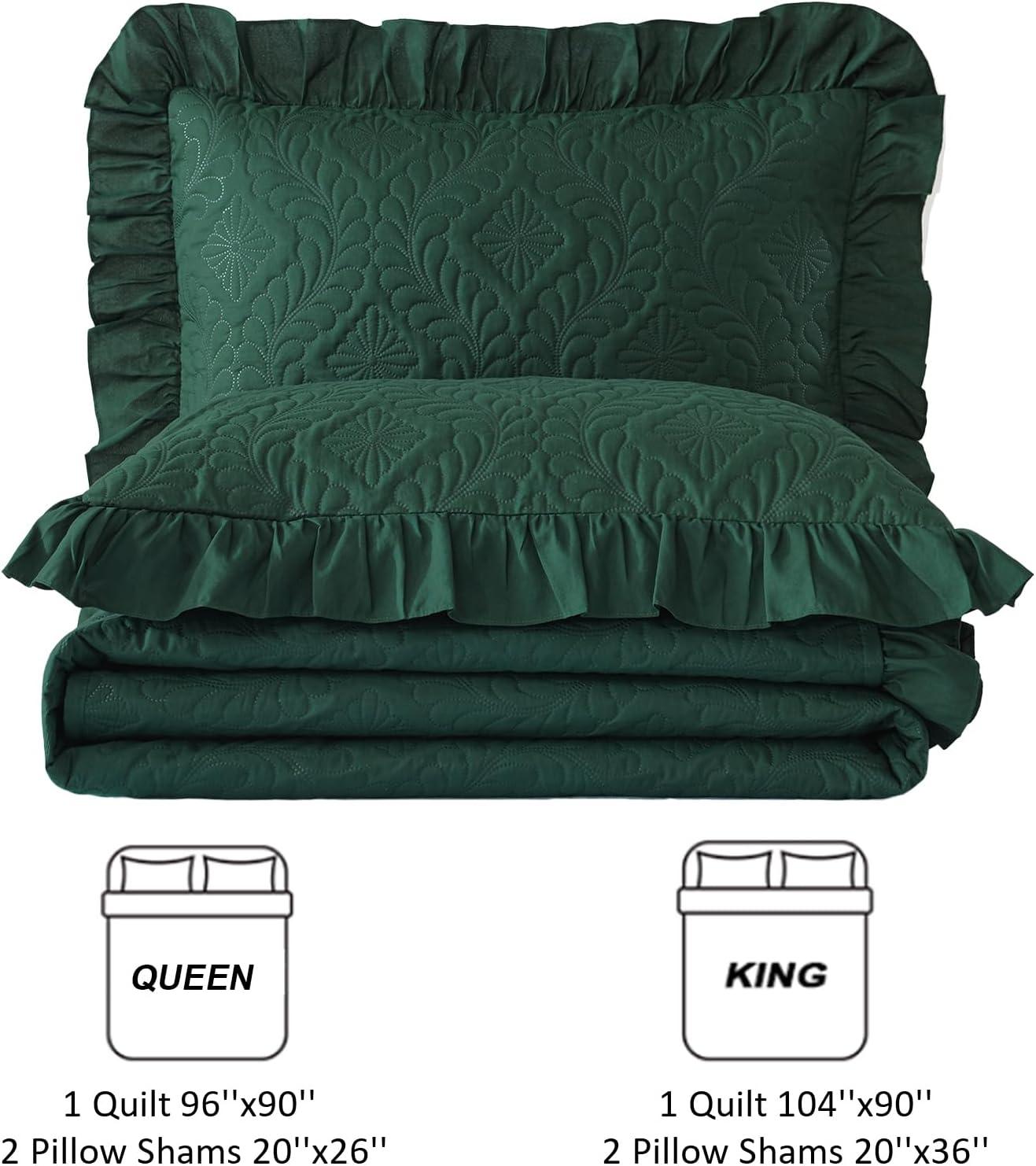 DJY Queen Quilt Set Emerald Green 3 Pieces Ruffled Bedspreads Quilt Queen Lightweight Bedspread Queen Size Bedding Coverlet for All Seasons (Includes 1 Quilt, 2 Pillow Shams)