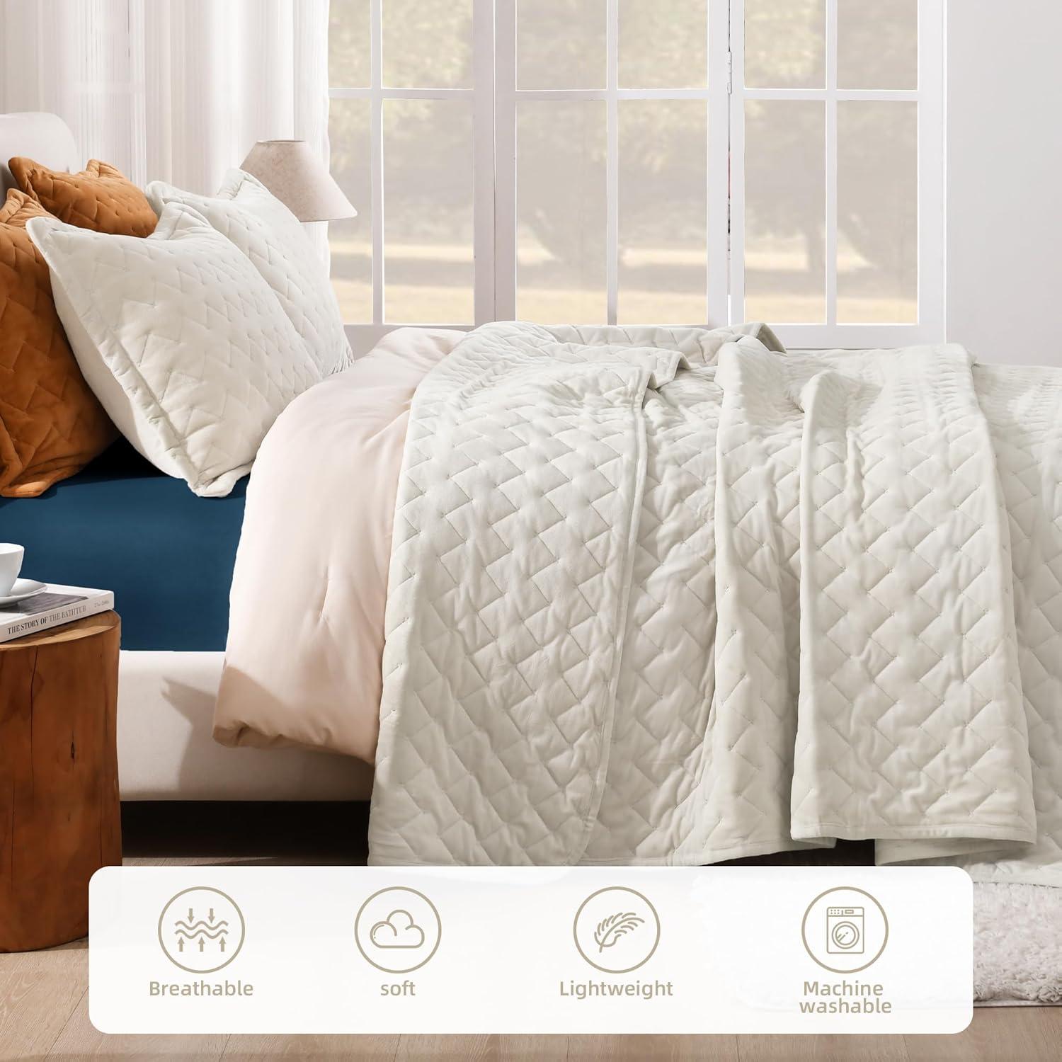 Chezmoi Collection Diamond Stitch Reversible Plush Distressed Velvet Quilt Set