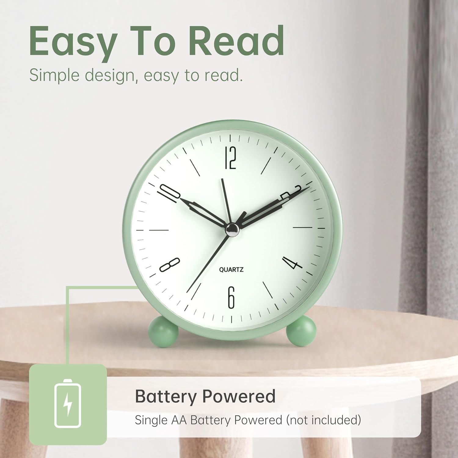 Green Minimalist Analog Alarm Clock with Night Light