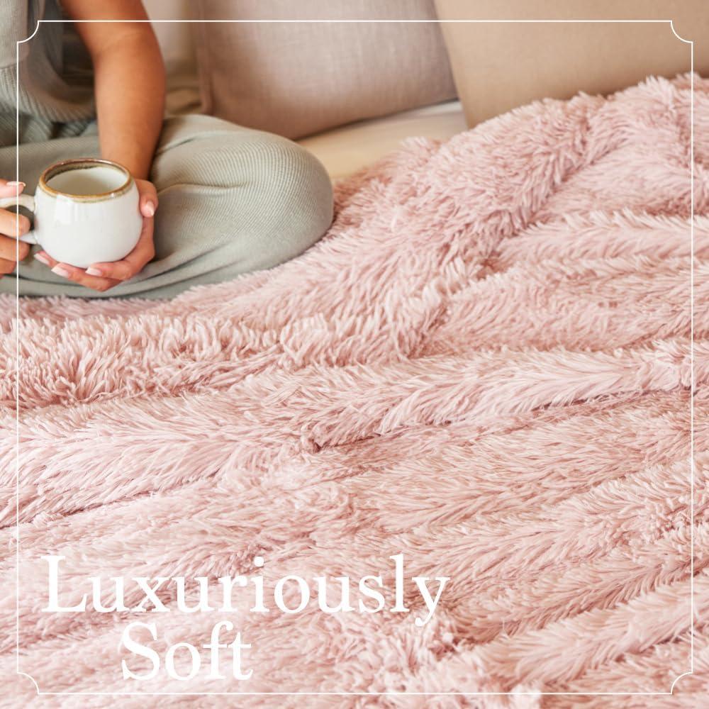 Dusty Rose Reversible Sherpa and Faux Fur Throw Blanket