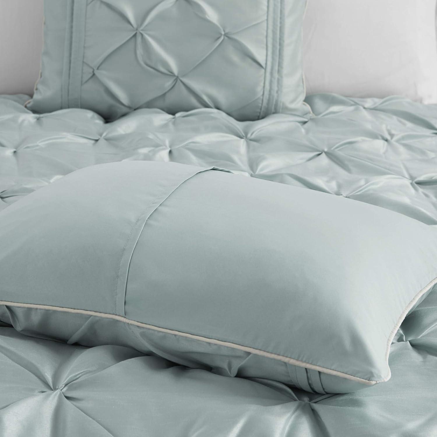 Laurel 7 Piece Tufted Comforter Set