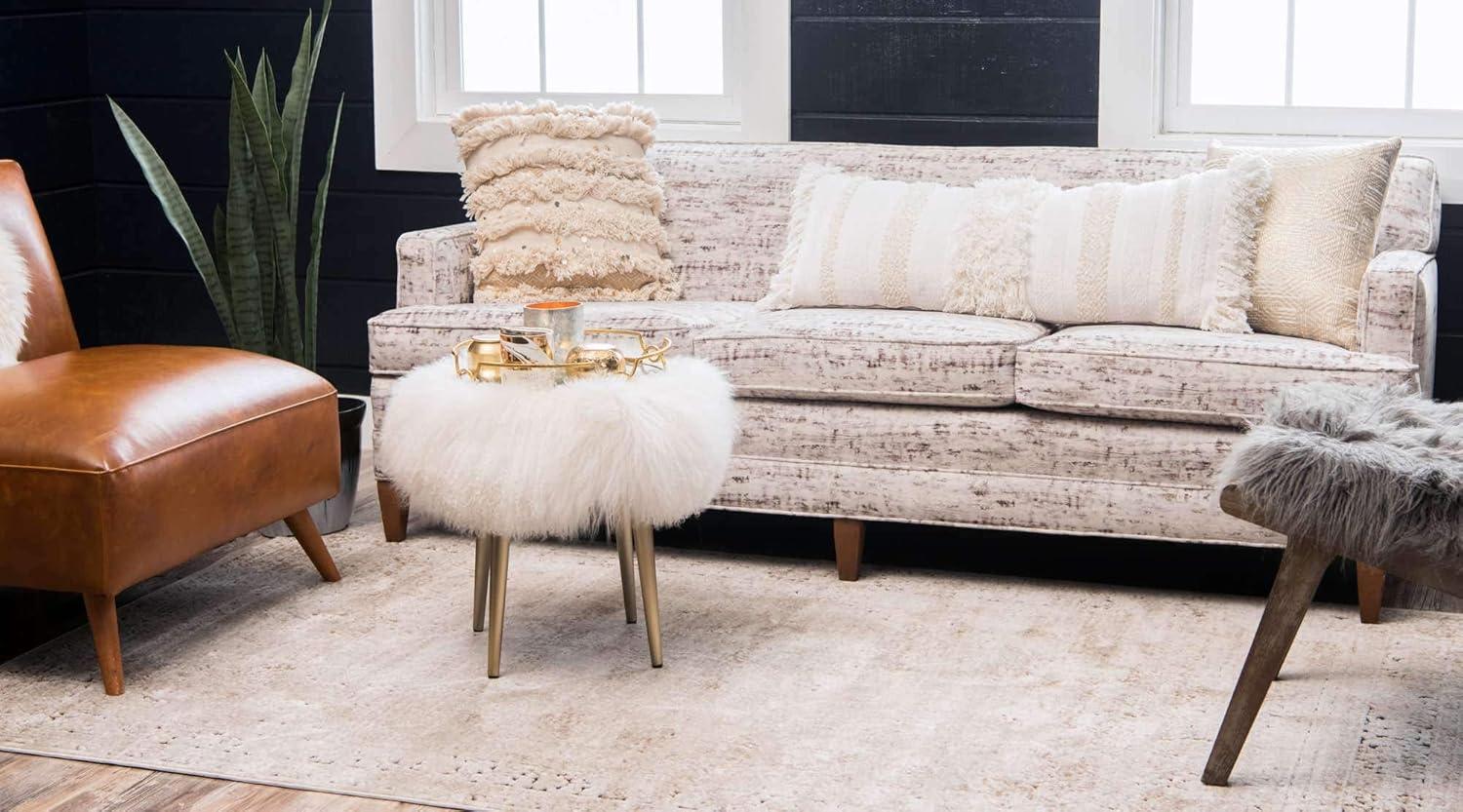 Unique Loom Chateau Collection Area Rug - Jefferson (4' 1" x 6' 1" Rectangle Beige/Light Brown)