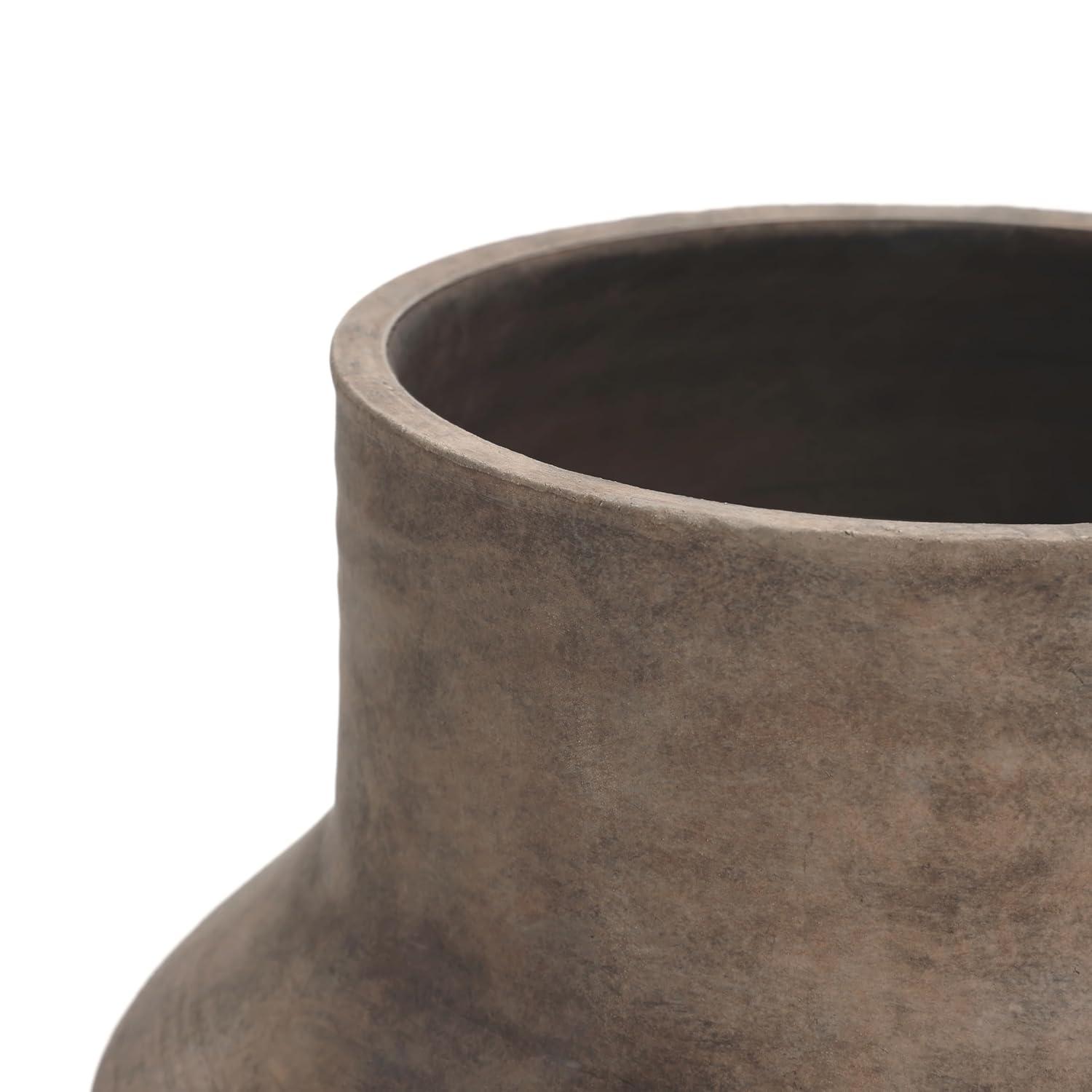 LuxenHome Brown Ombre Terracotta 11.4-Inch Round Vase