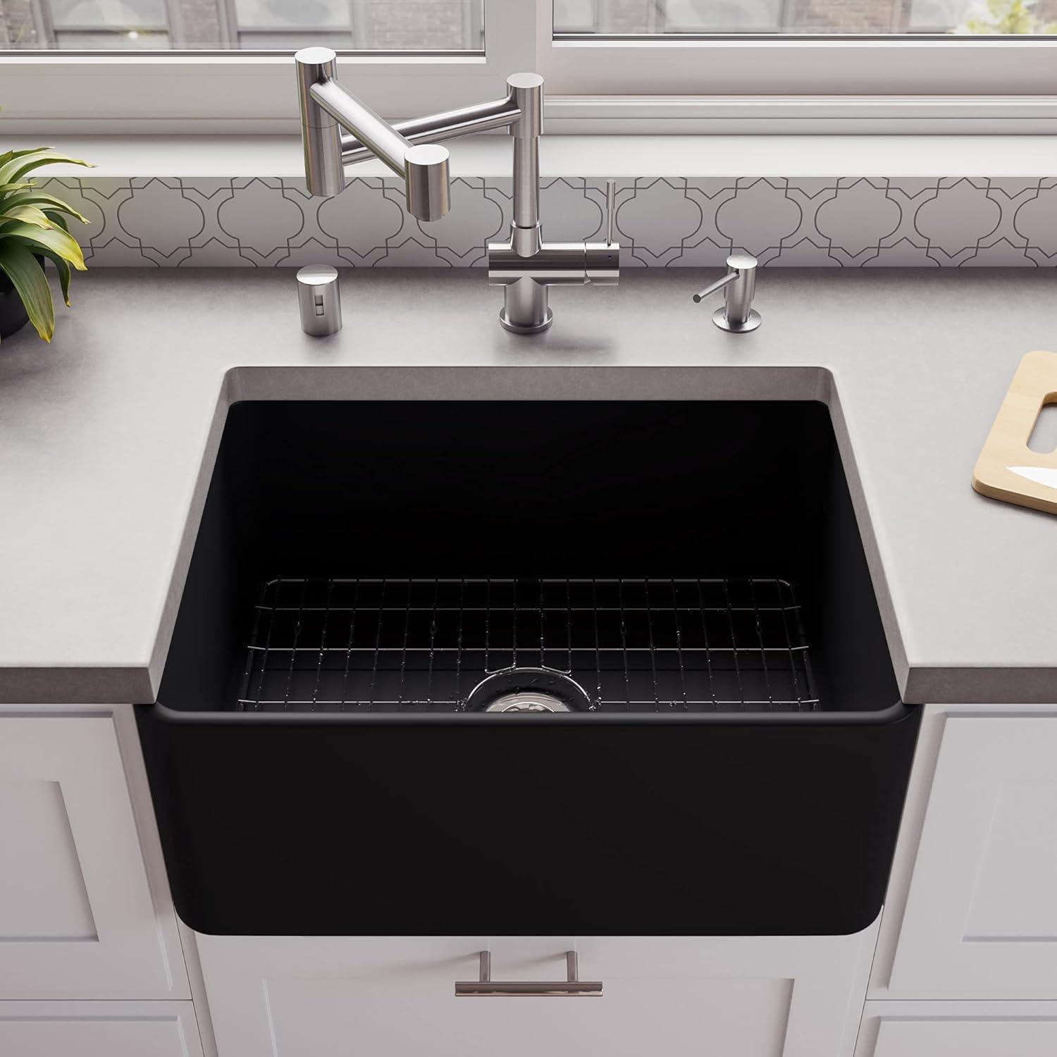 24'' L Farmhouse / Apron Single Bowl Fireclay Kitchen Sink