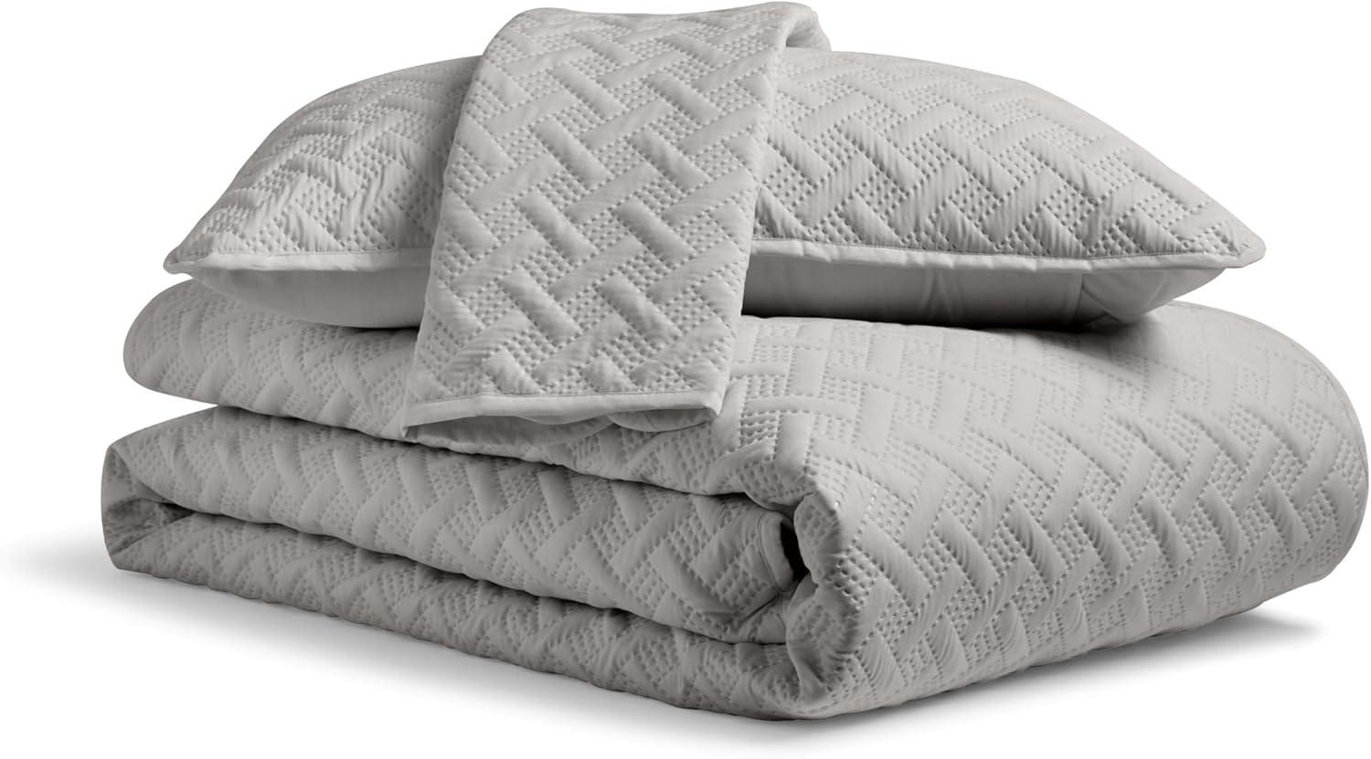 Cosy House Collection Luxury Rayon Derived from Bamboo 3-Piece Quilt Set