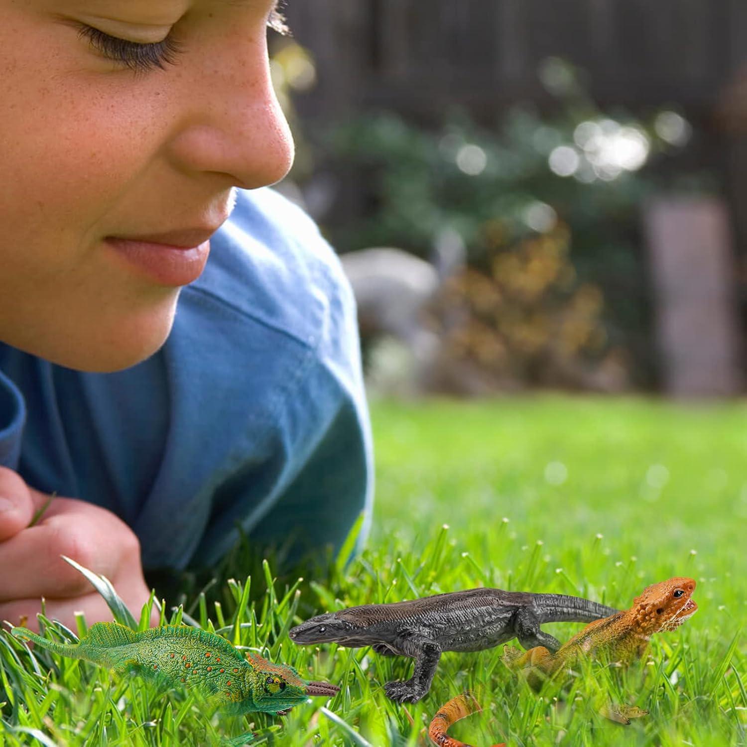 3PCS Plastic Lizard Figure Bearded Dragon Toy Forest Chameleon Woodland Animal Figurines Toys Set Plastic Animals Figure Gift for Kids Birthday 3 4 5 6 Year Old