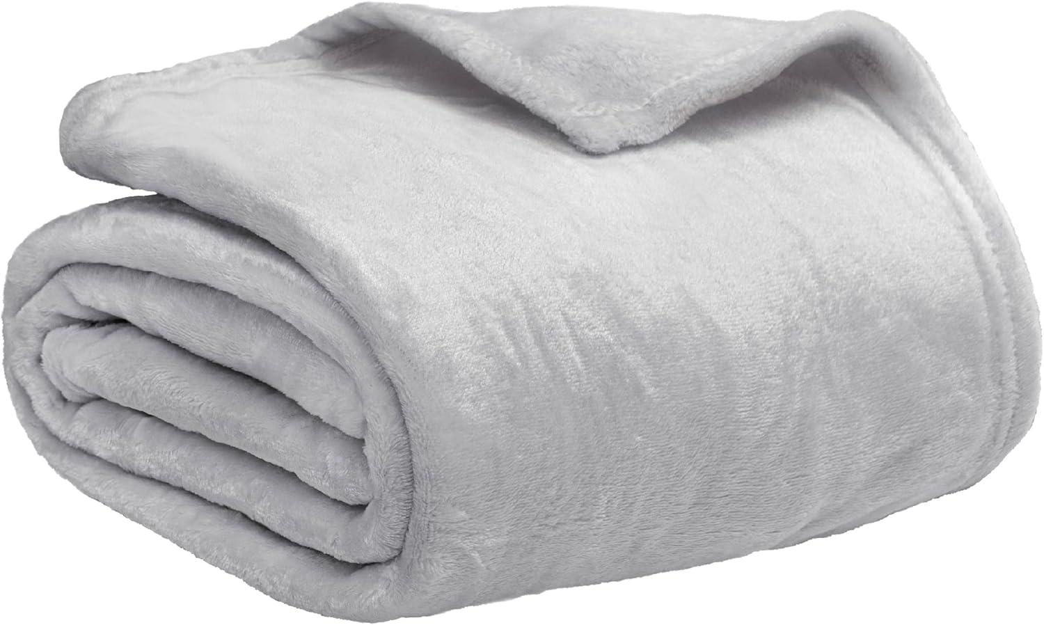 PAVILIA Luxury Fleece Blanket Throw for Bed, Soft Lightweight Plush Flannel Blanket for Sofa Couch