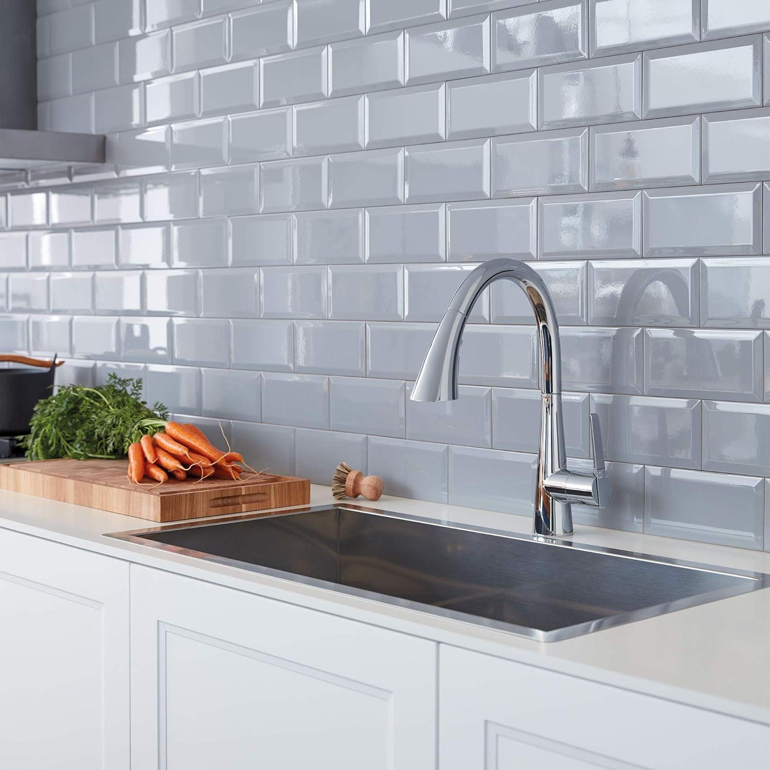 ZEDRA Single-Handle Pull Down Kitchen Faucet Triple Spray 1.75 GPM