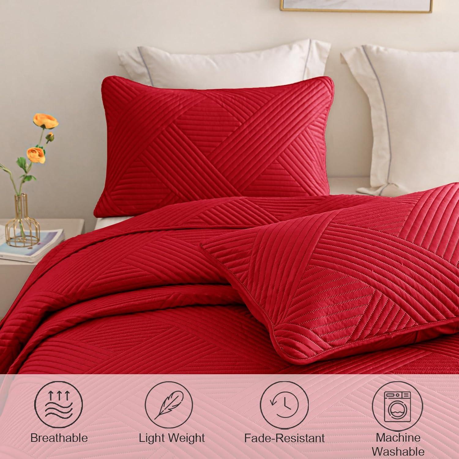 Whale Flotilla Queen Quilt Set, Soft Lightweight Quilts Bedspreads Coverlet with Embossed Pattern, Bedding Sets with Pillow Shams, Reversible Bed Cover for All Seasons, 90x96 Inches, Red