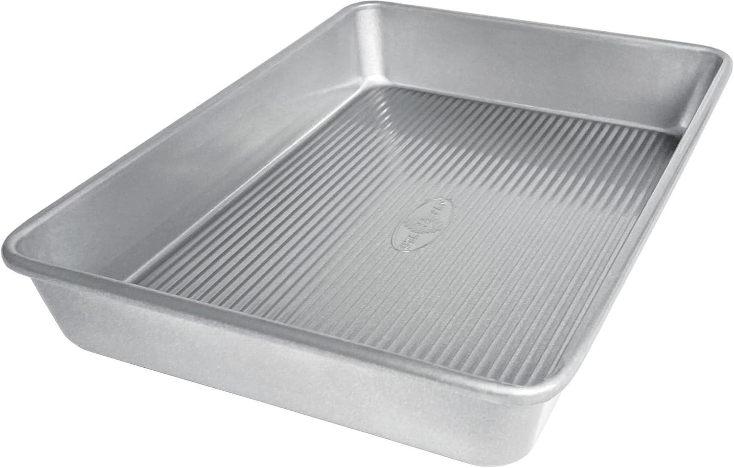 Seamless Nonstick Rectangular Aluminized Steel Cake Pan, 9 x 13 Inch