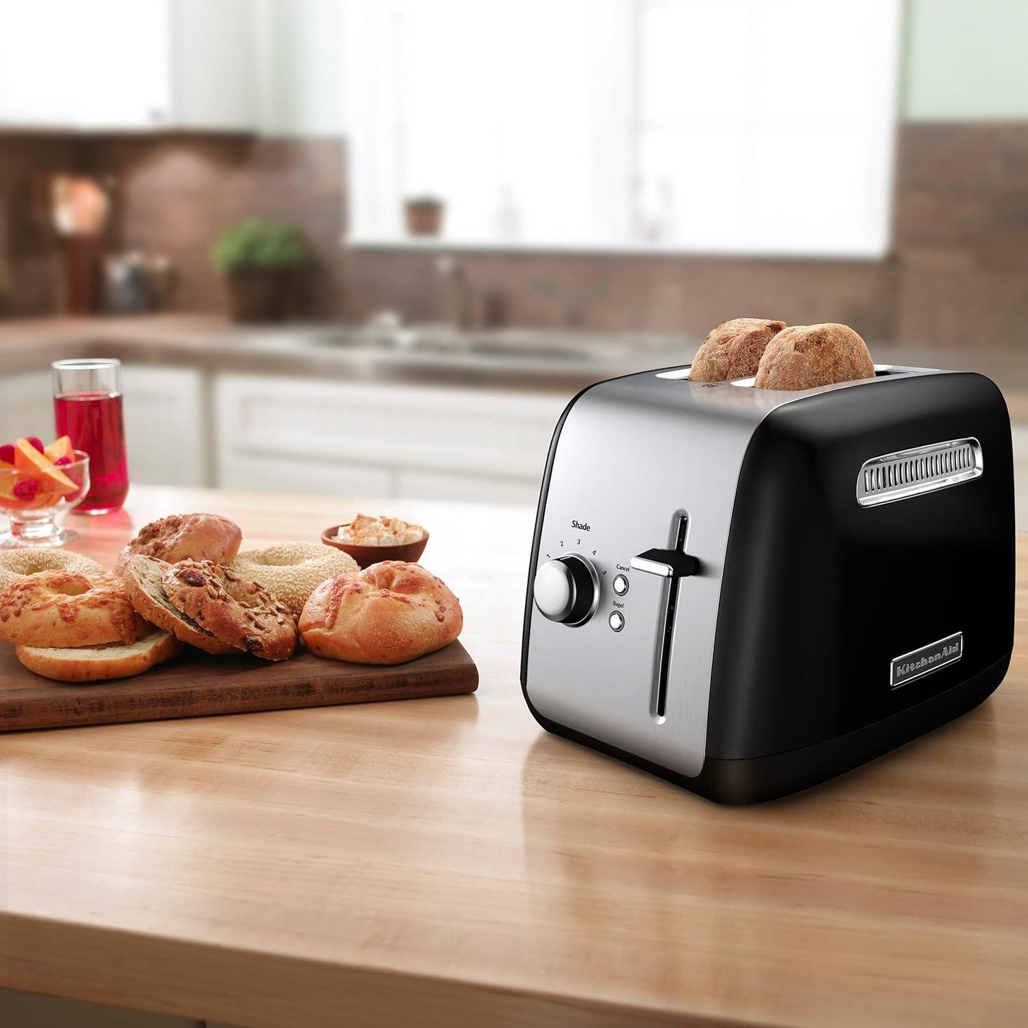 KitchenAid KMT2115OB Toaster, Onyx Black