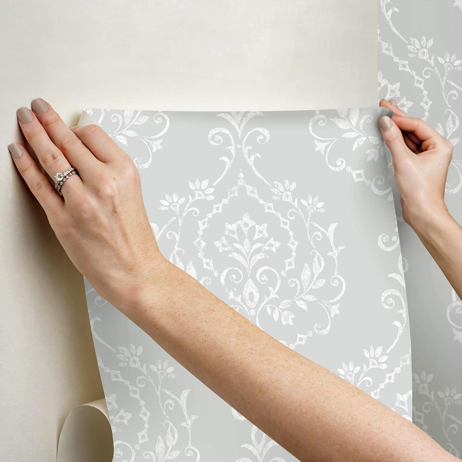 Peel & Stick Damask Roll