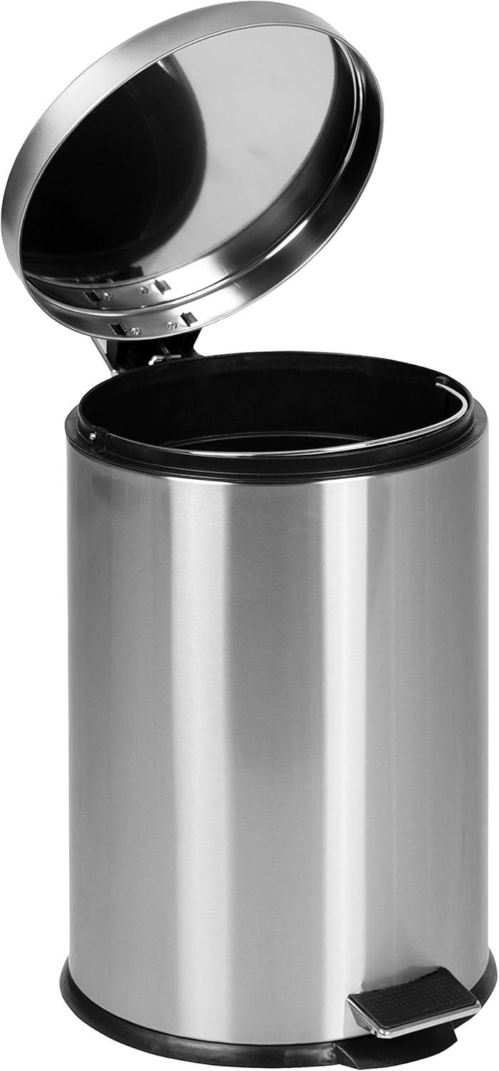 Silver Stainless Steel Fingerprint Resistant Pedal Trash Can 5.3 Gallons