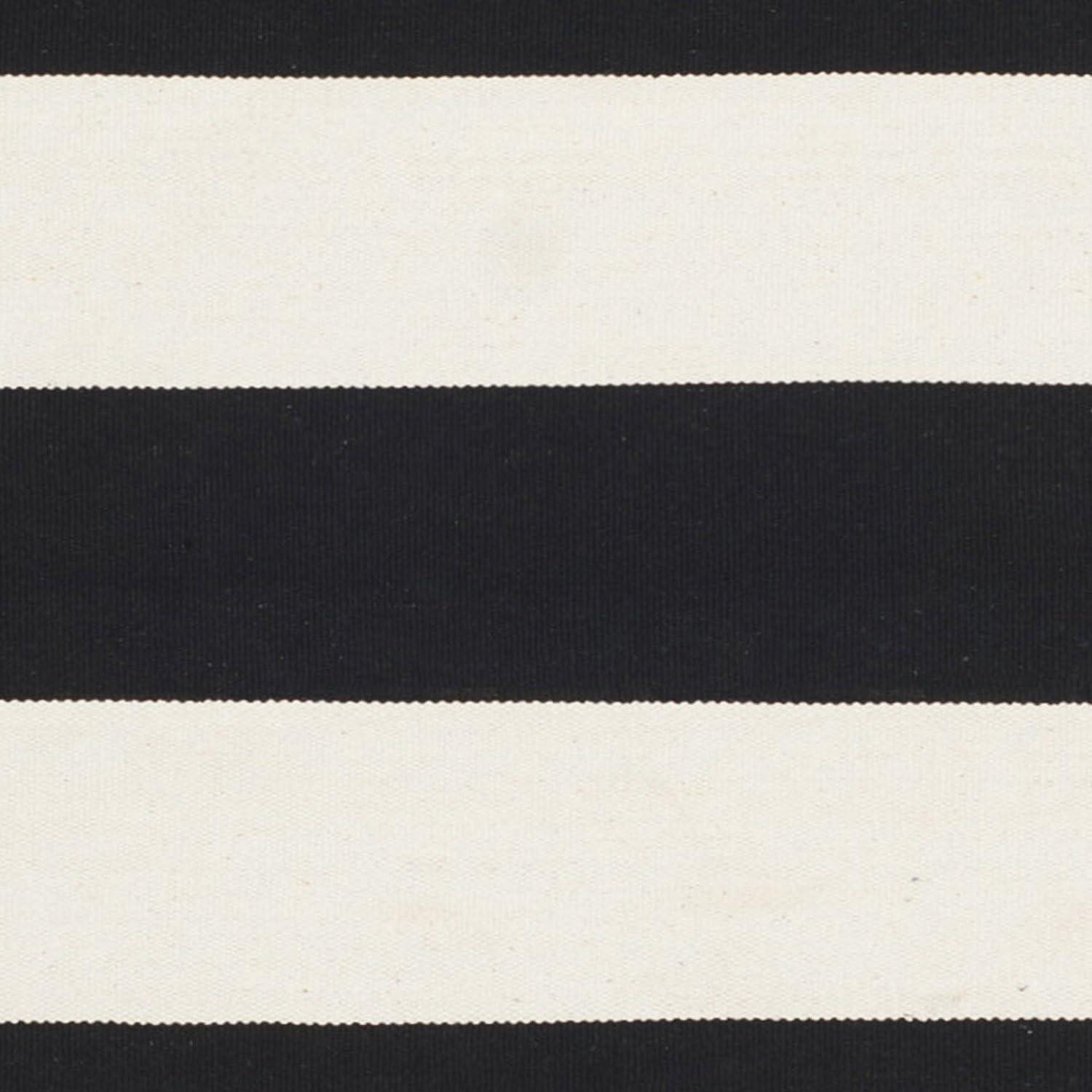 Montauk MTK712 Hand Woven Indoor Accent Rug - Black/Ivory - 4'x6' - Safavieh