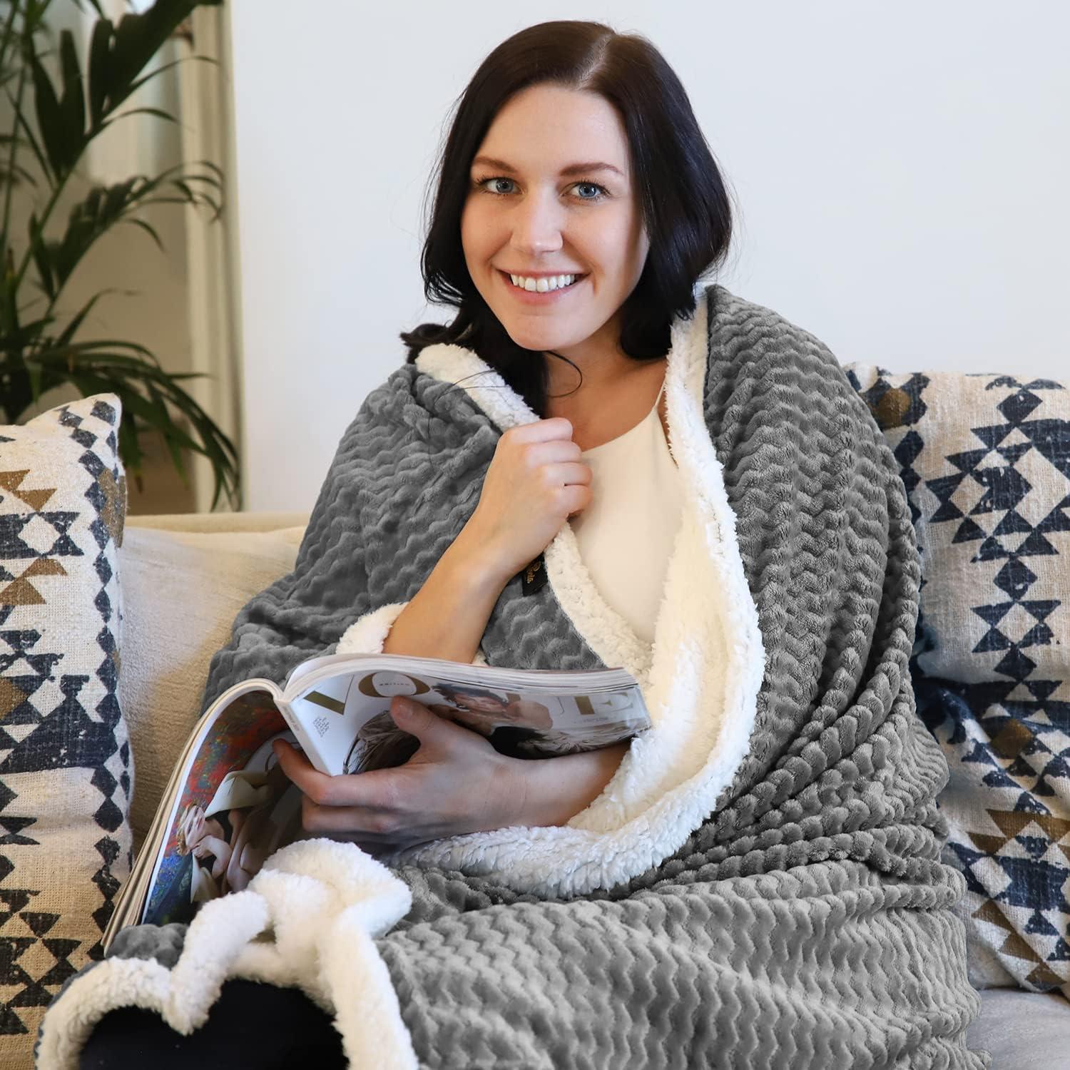 Sherpa Throws Blanket, Super Soft Comfy Fluffy Fuzzy Fleece Plush Blanket for Sofa