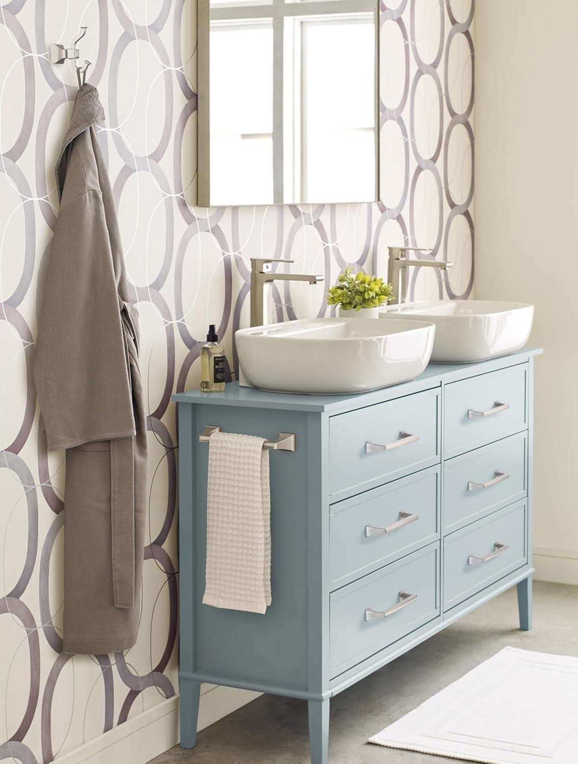 Mulholland Towel Ring