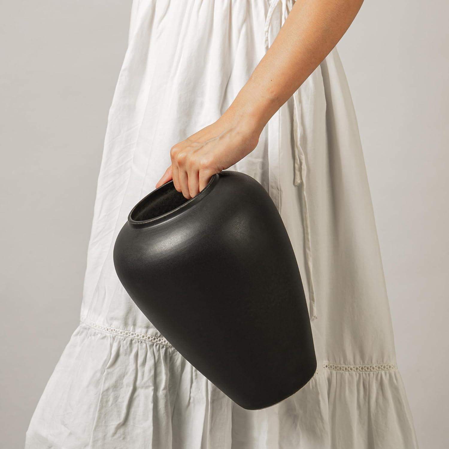 Ceramic Faded Black Vase Home Decor, Flower Vase Modern Trendy Faded Black, Minimalist Farmhouse Table Gift CuteTall Vintage Bookshelf Dining and Coffee Table Decor,Size 9" (23cm) 1pack