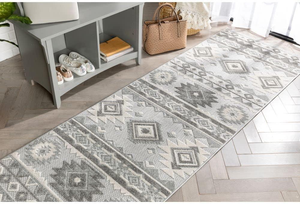 Ebern Designs Dickenson Mamba Geometric Grey Indoor/Outdoor Hi-Lo Area Rug