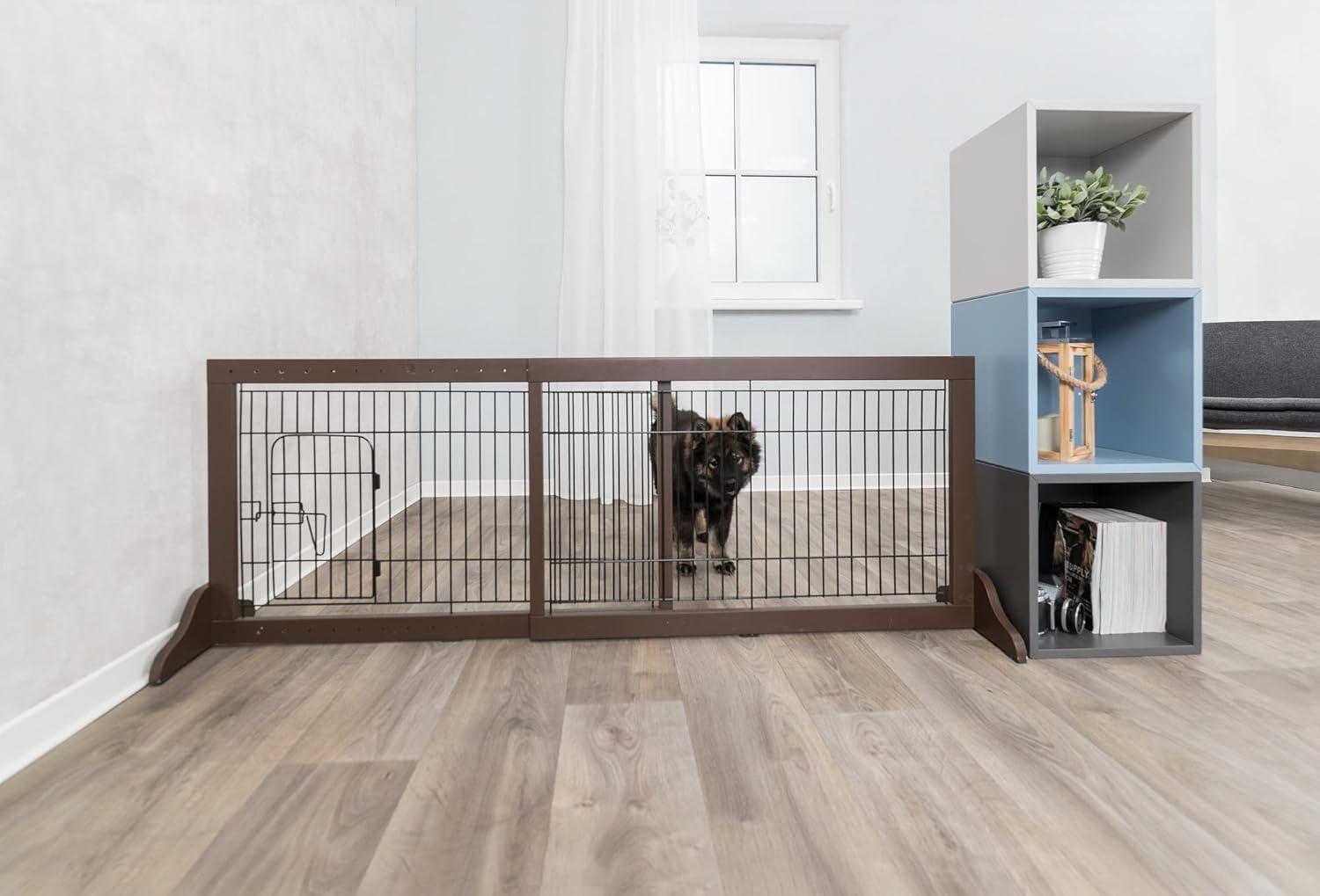 TRIXIE TRIXIE Freestanding Pet Gate with Pet Door, Adjustable Width, 22.5 in Height