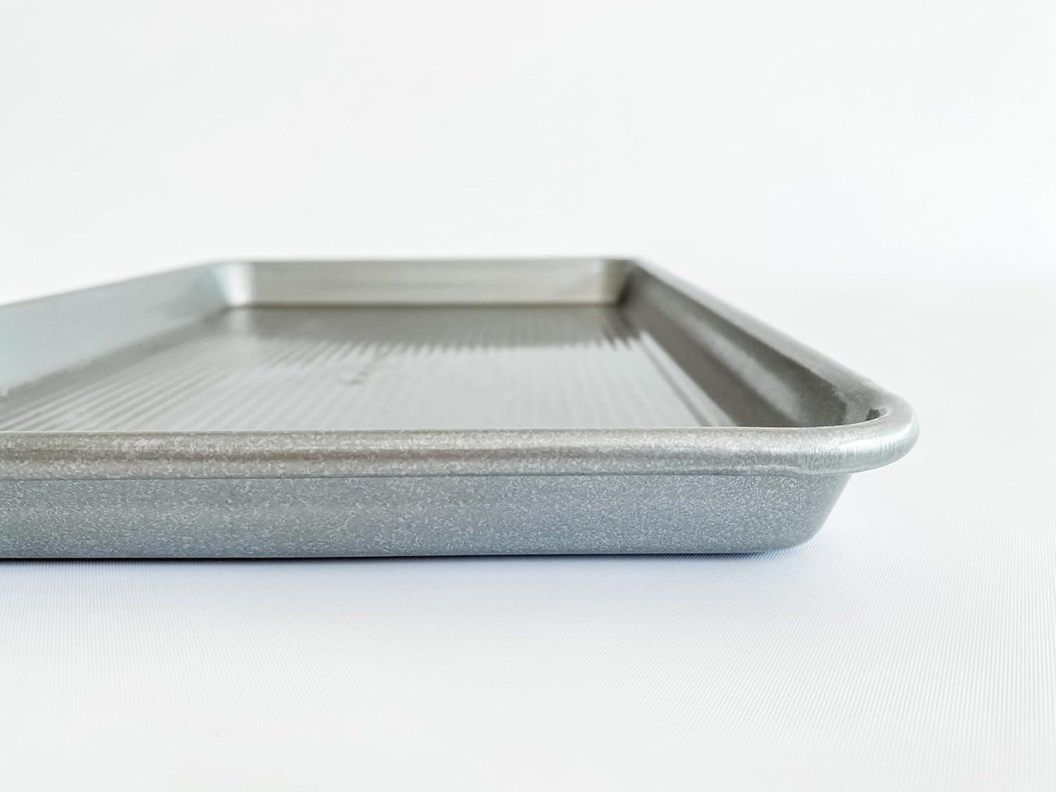 Nonstick Aluminum Half Sheet Pan with Corrugated Surface