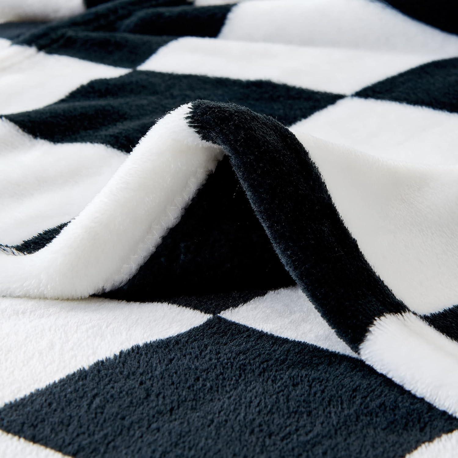 BEDELITE Checkered Throw Blanket for Couch, Soft & Cozy Fleece Flannel Blanket with Checkerboard Grid Home Decor, Checkered Black, 50x60 Inches