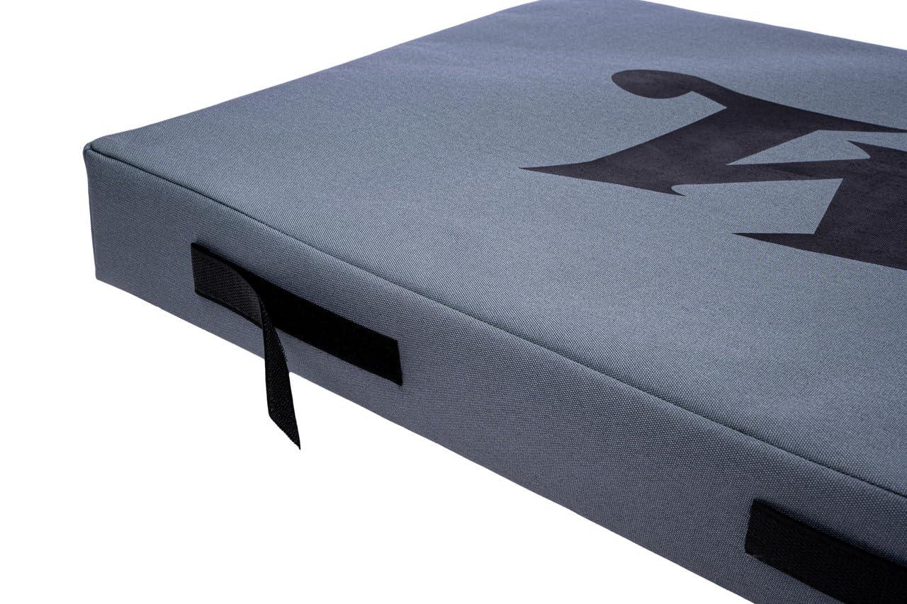 Winchester Pet Water-Resistant Washable Field Pad, Grey, S