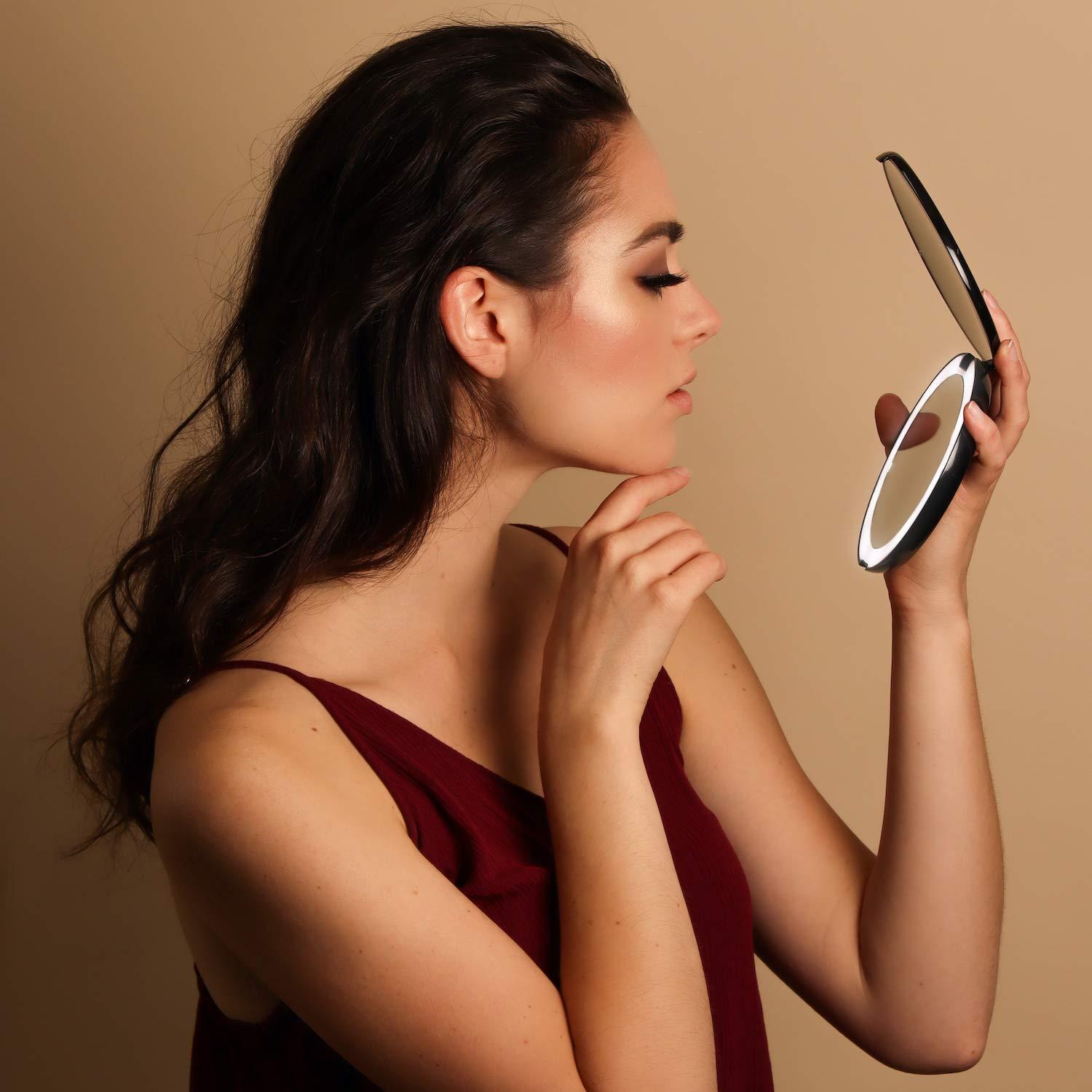 Fancii Modern Lighted Magnifying Compact Mirror
