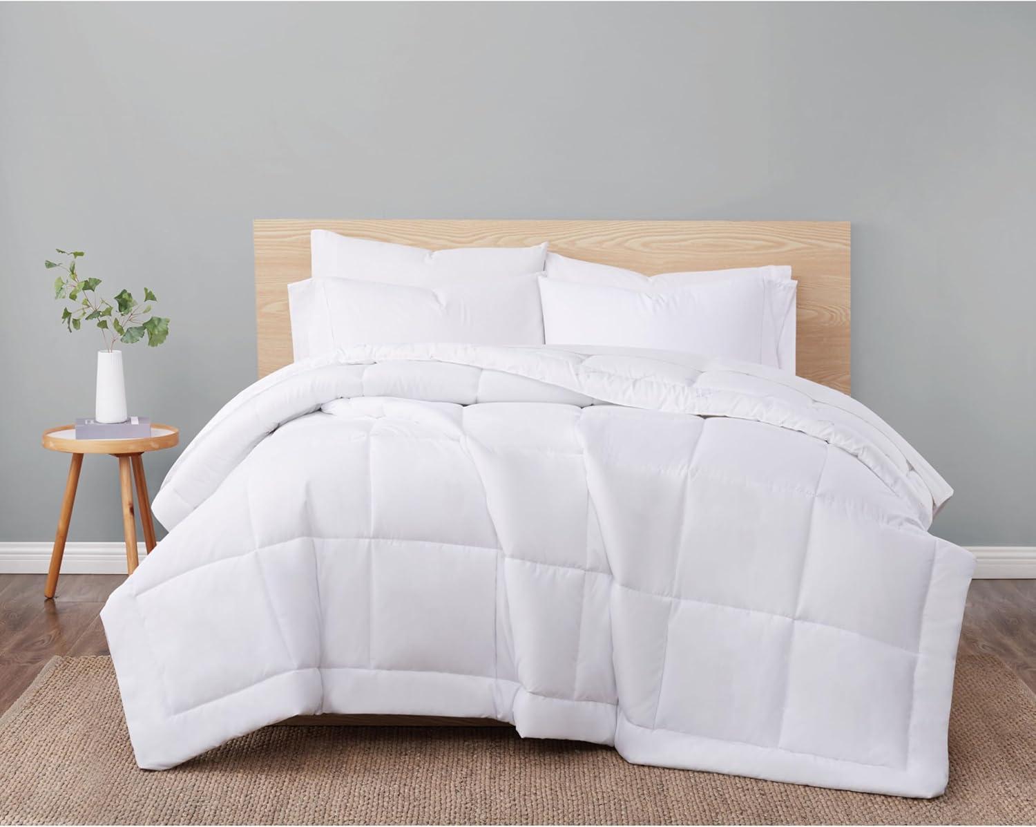 London Fog London Fog Seersucker Dot Comforter