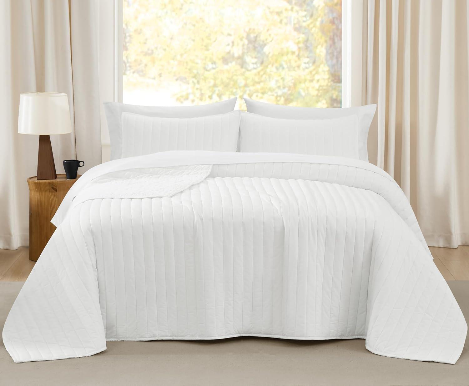 Brooklyn Loom Oversized Cotton Percale 3 Piece Quilt Set