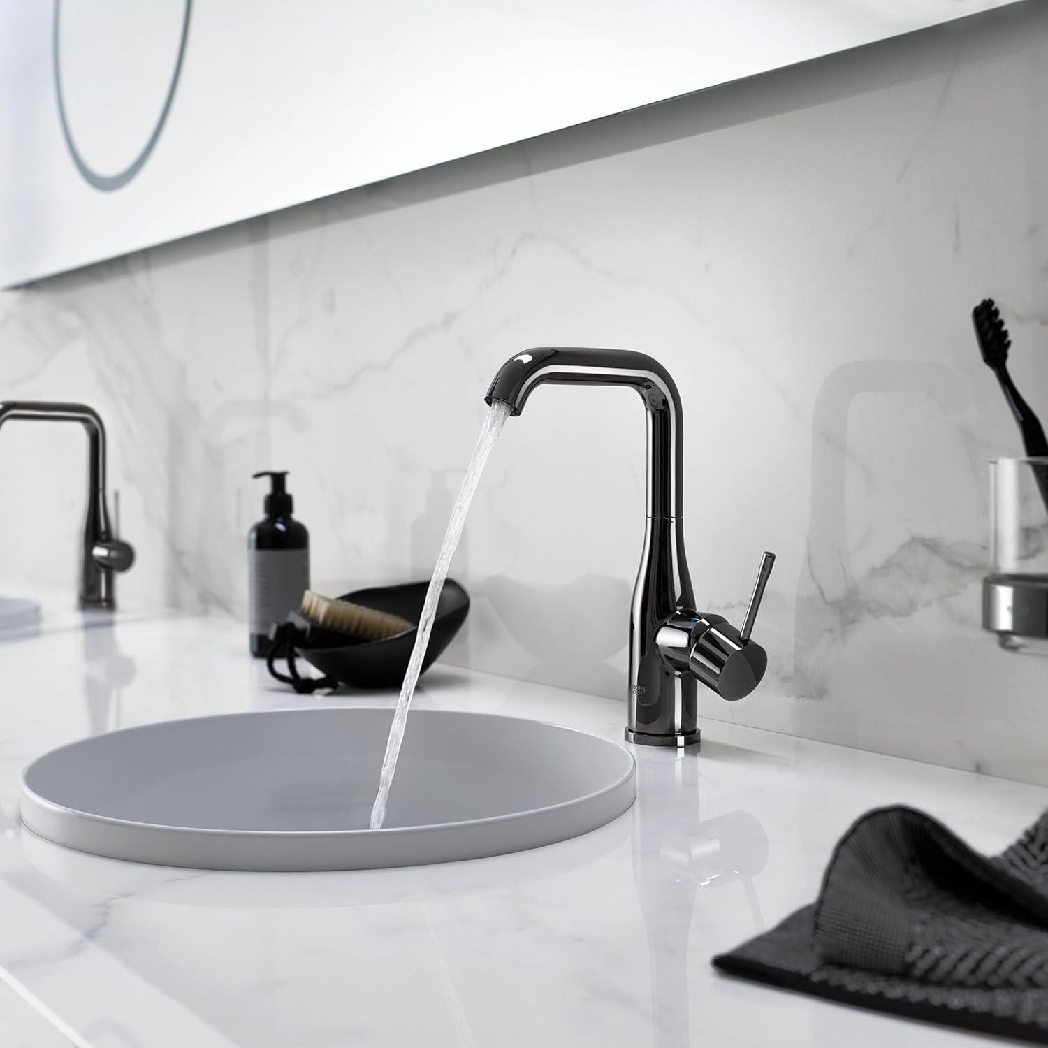 GROHE Essence Single Hole Bathroom Faucet with Single Handle, Size Large