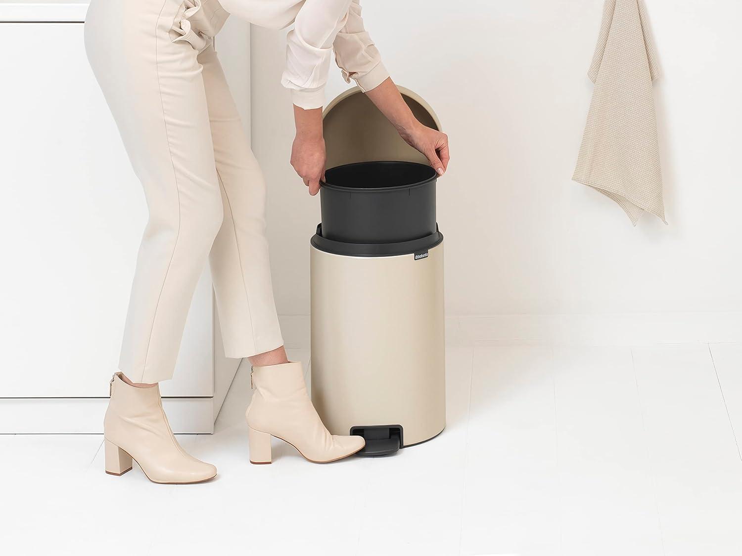 Soft Beige Round Plastic Step-On Kitchen Trash Can, 5.3 Gallons