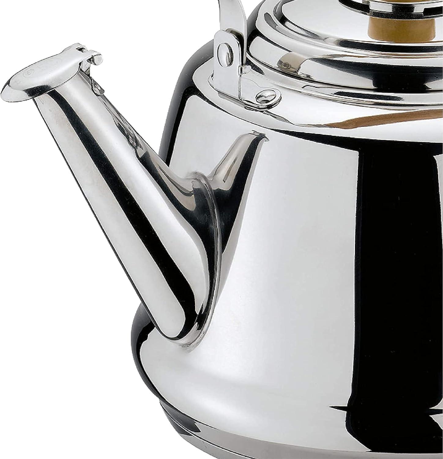 Cilio Tradition Stainless Steel Whistling Kettle with Wood Handle