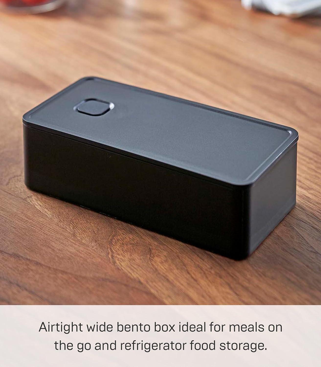 Yamazaki Home Yamazaki Home Vacuum-Sealing Bento Box - Two Sizes, Polypropylene, Rectangle, 500Ml