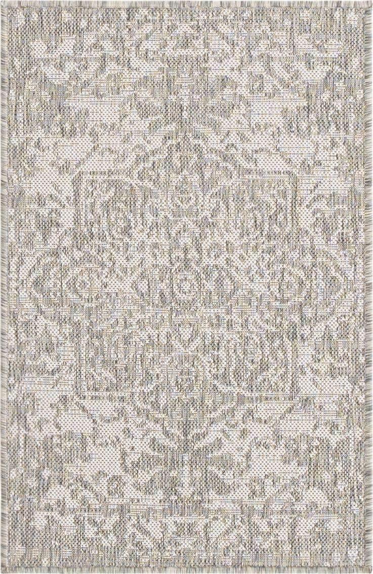 Gray Synthetic Rectangular Medallion Outdoor Rug