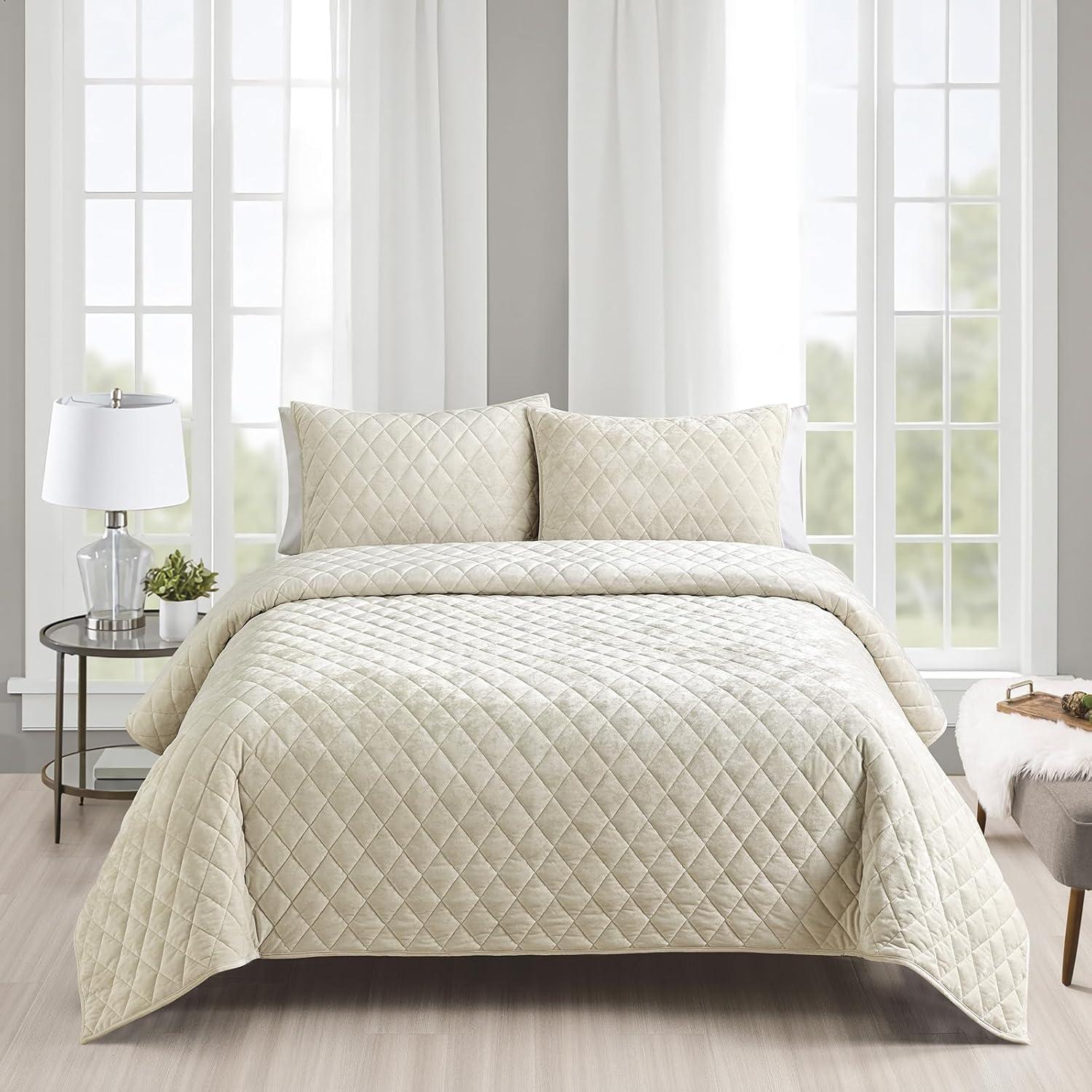 Chezmoi Collection Diamond Stitch Reversible Plush Distressed Velvet Quilt Set