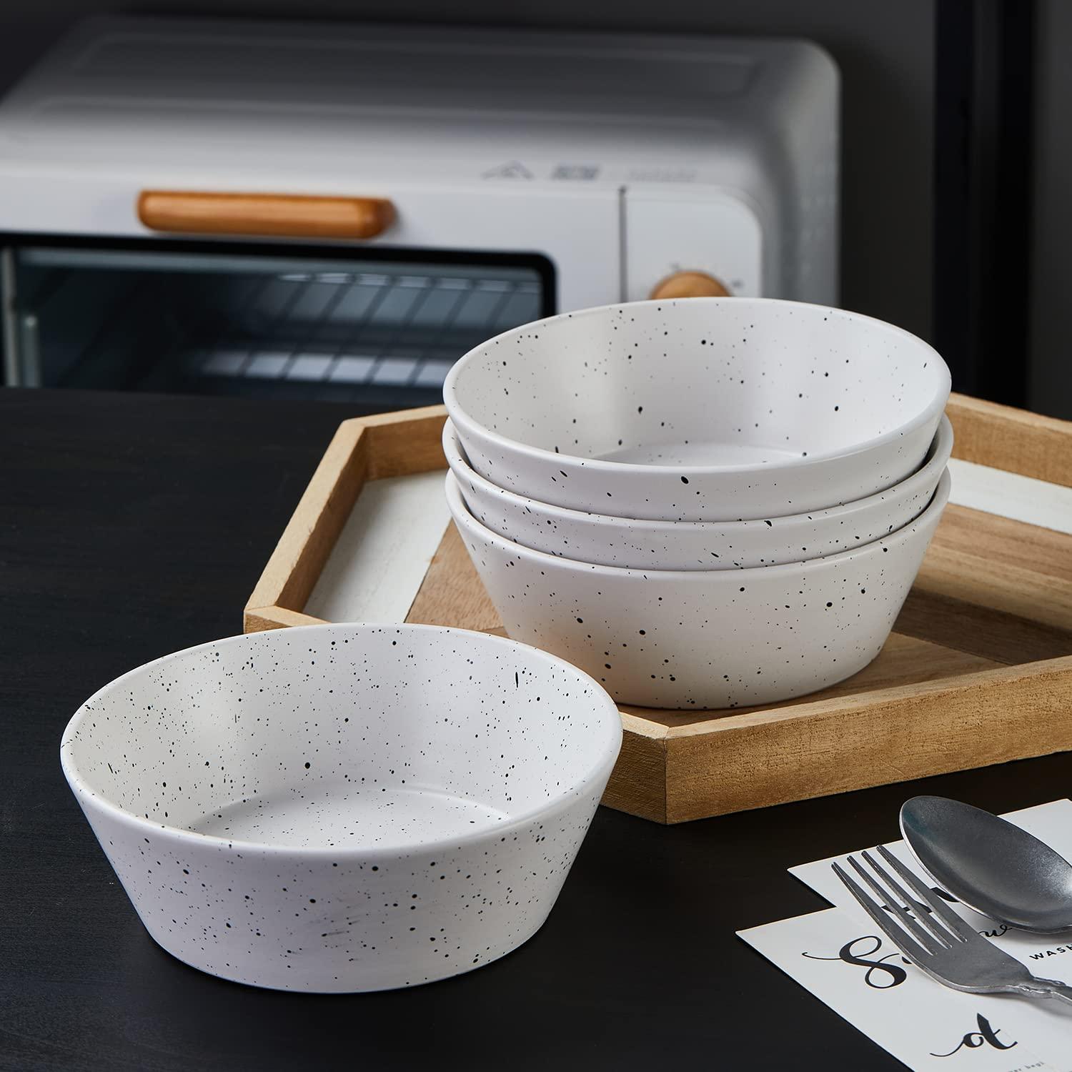 Stone Lain Jade 16-Piece Stoneware Dinnerware Set, Service for 4, White