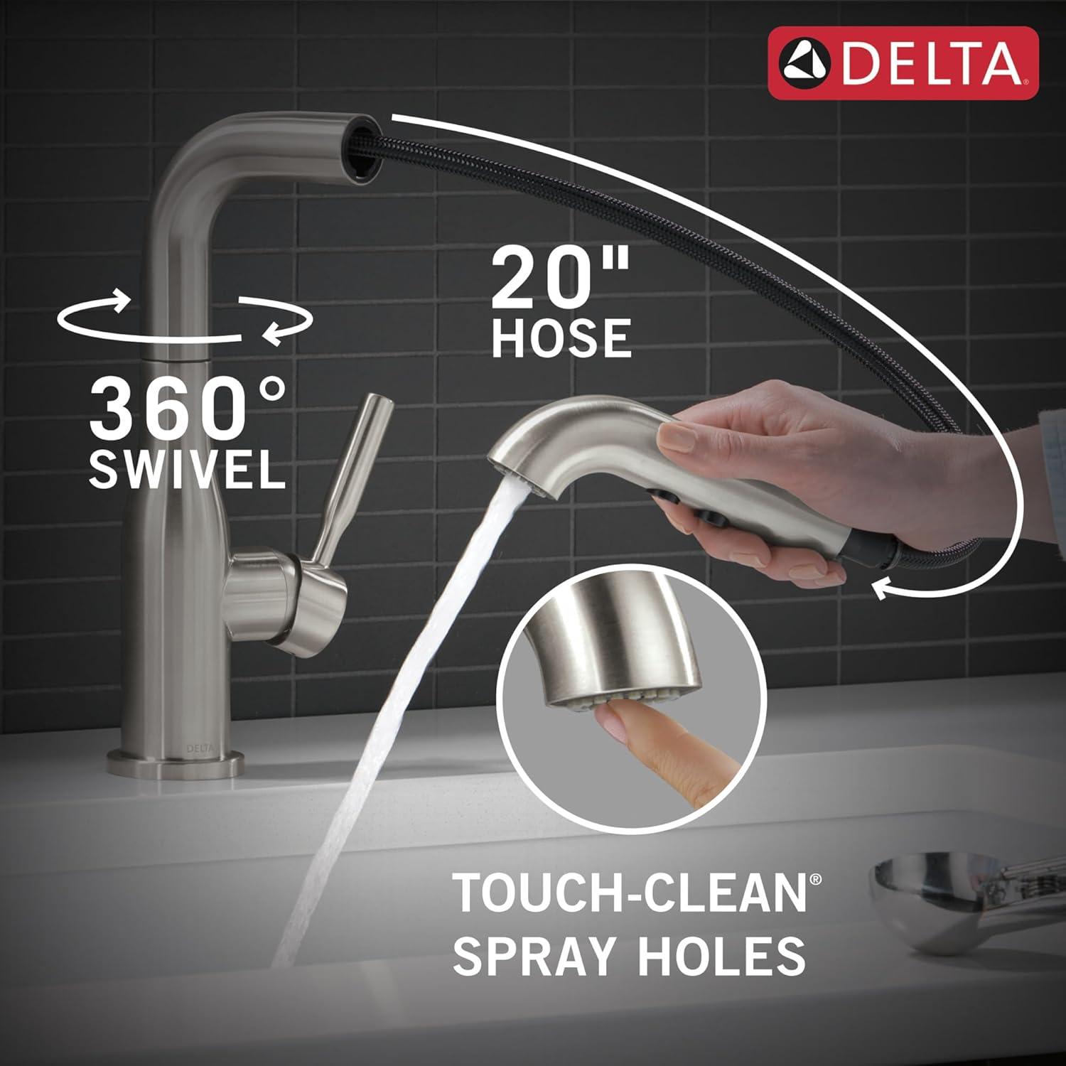 Almari Pull-Out Sprayer Kitchen Faucet, Single Handle Kitchen Sink Faucet