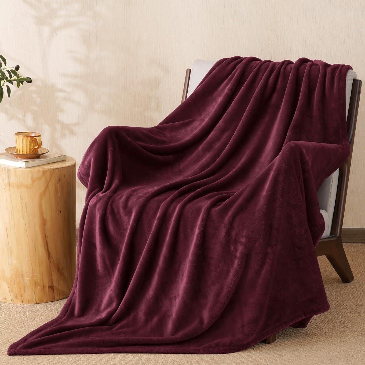 Pavilia Hand Woven Throw Blanket