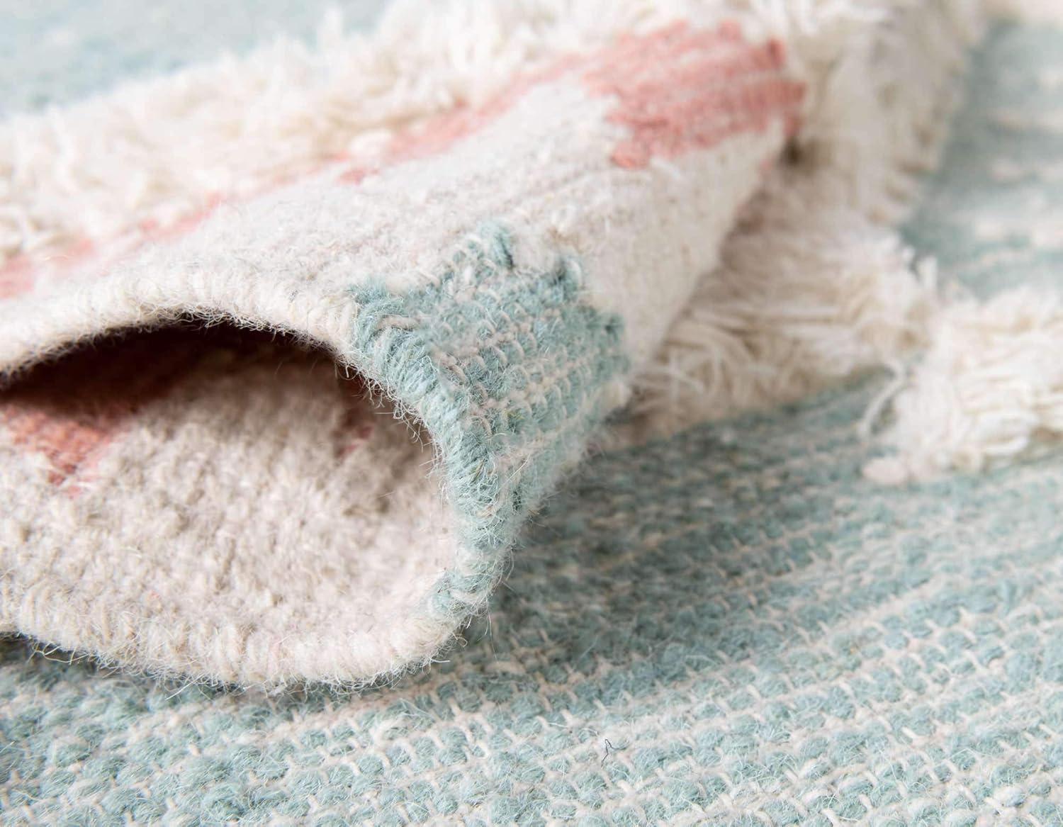 Unique Loom 3' 3 x 5' 1 Mesa Papago Light Aqua Area Rug