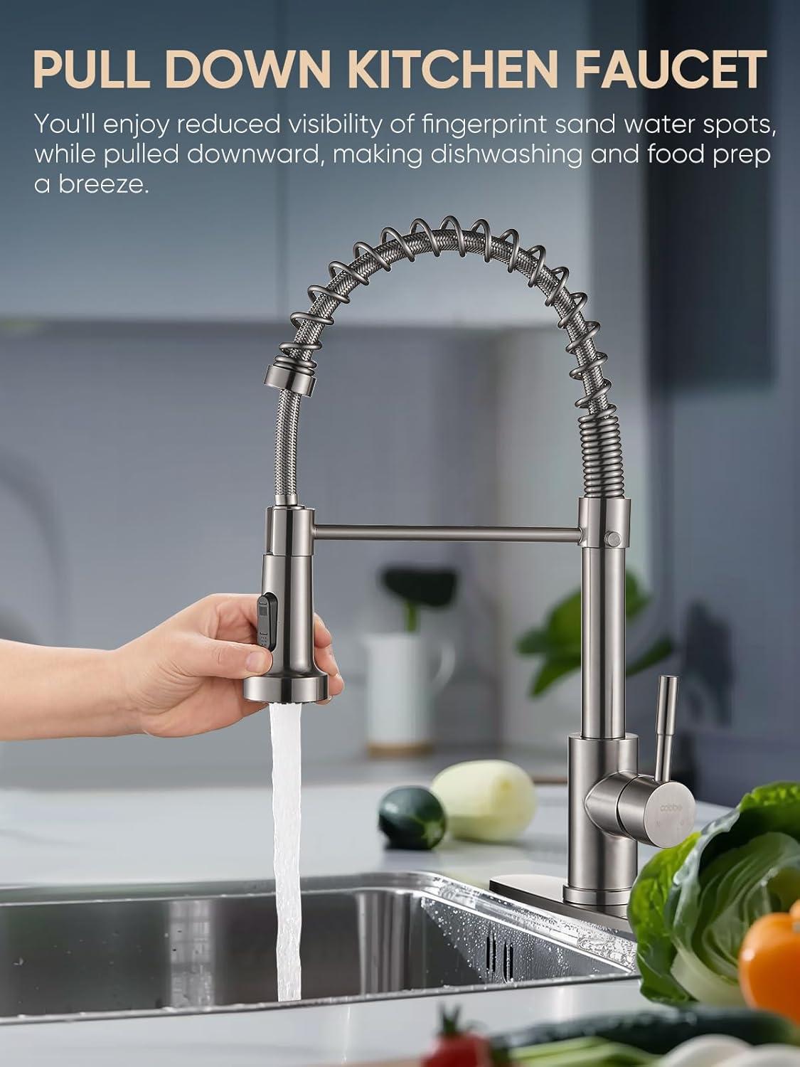 Single Handle Pull-Down Kitchen Faucet with Deck Plate