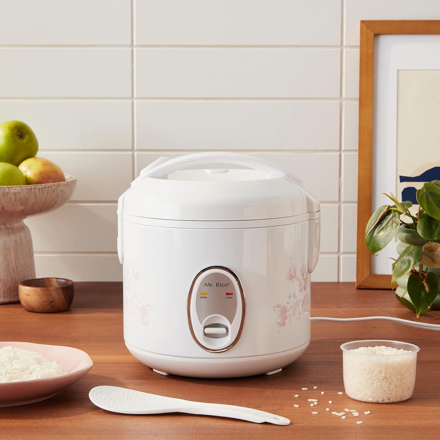 Sunpentown 0.8-Cup Electric Rice Cooker, White - Includes Measuring Cup, Rice Scoop