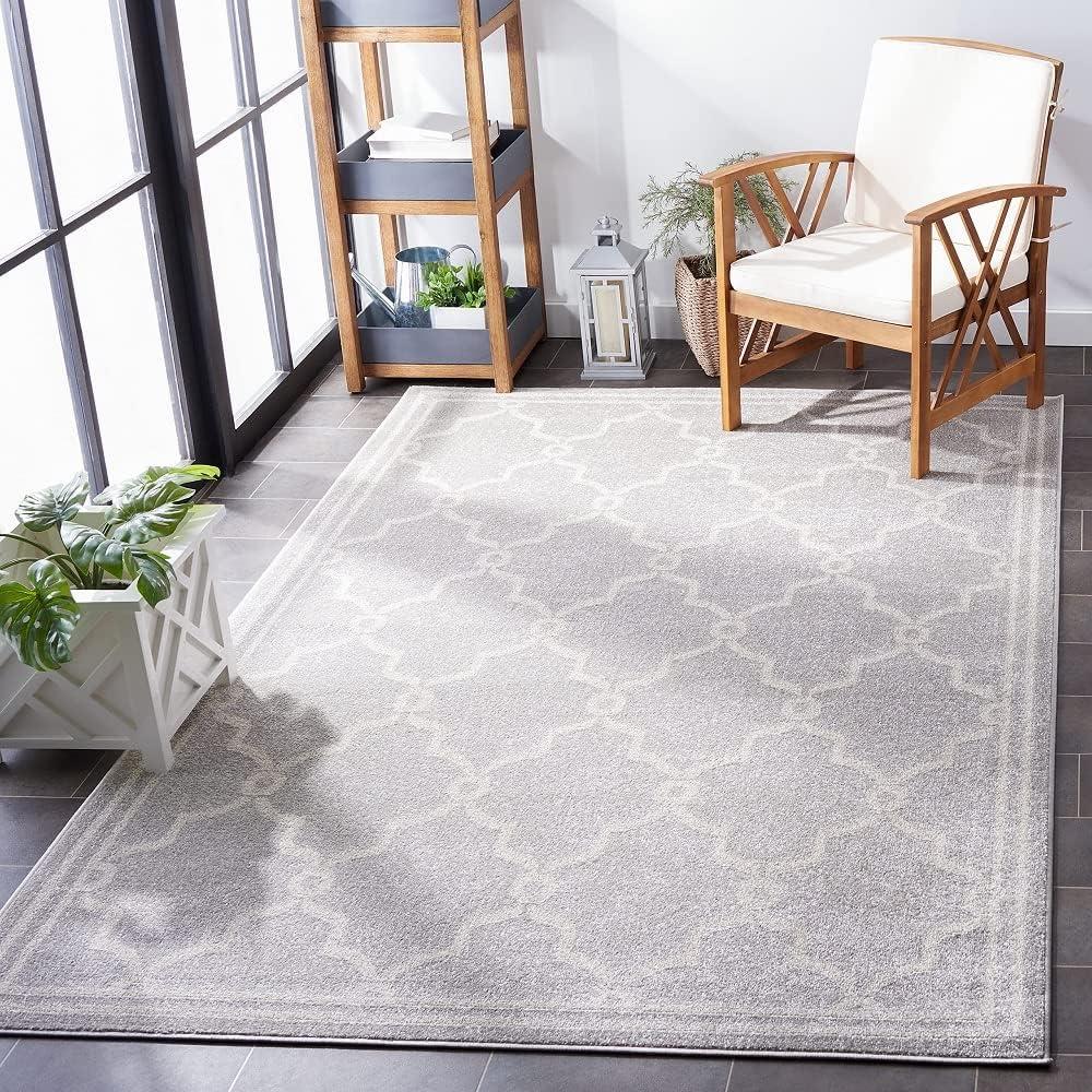 Amherst AMT414 Power Loomed Area Rug  - Safavieh