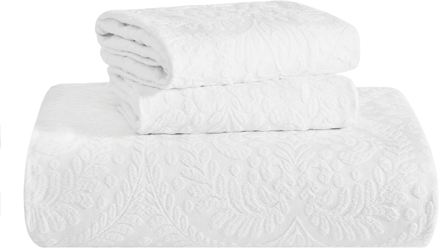 Aspen Floral Scalloped Edge Cotton Blend Coverlet / Bedspread Set